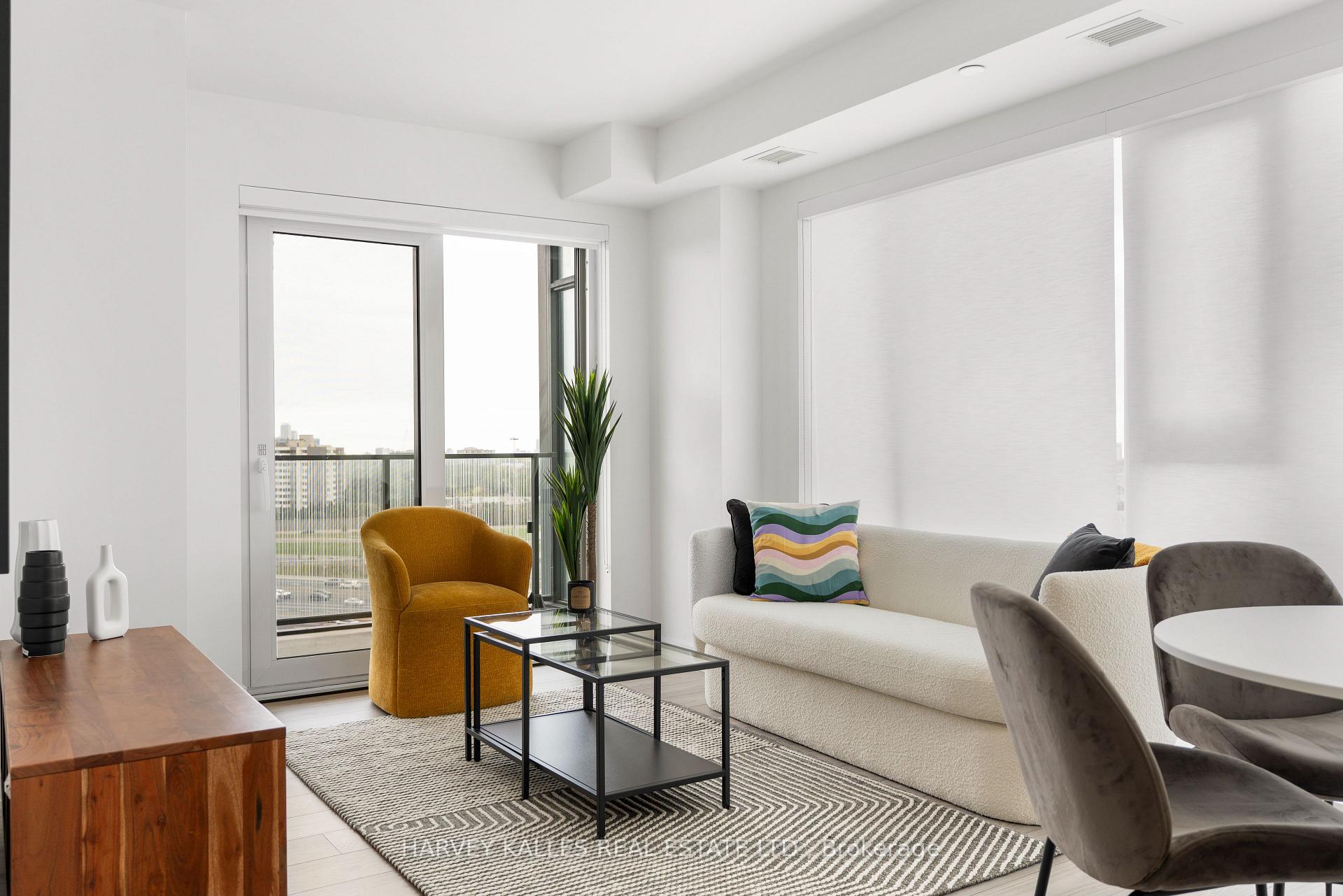 8 Tippett Road 1105, Toronto Unit: 1105