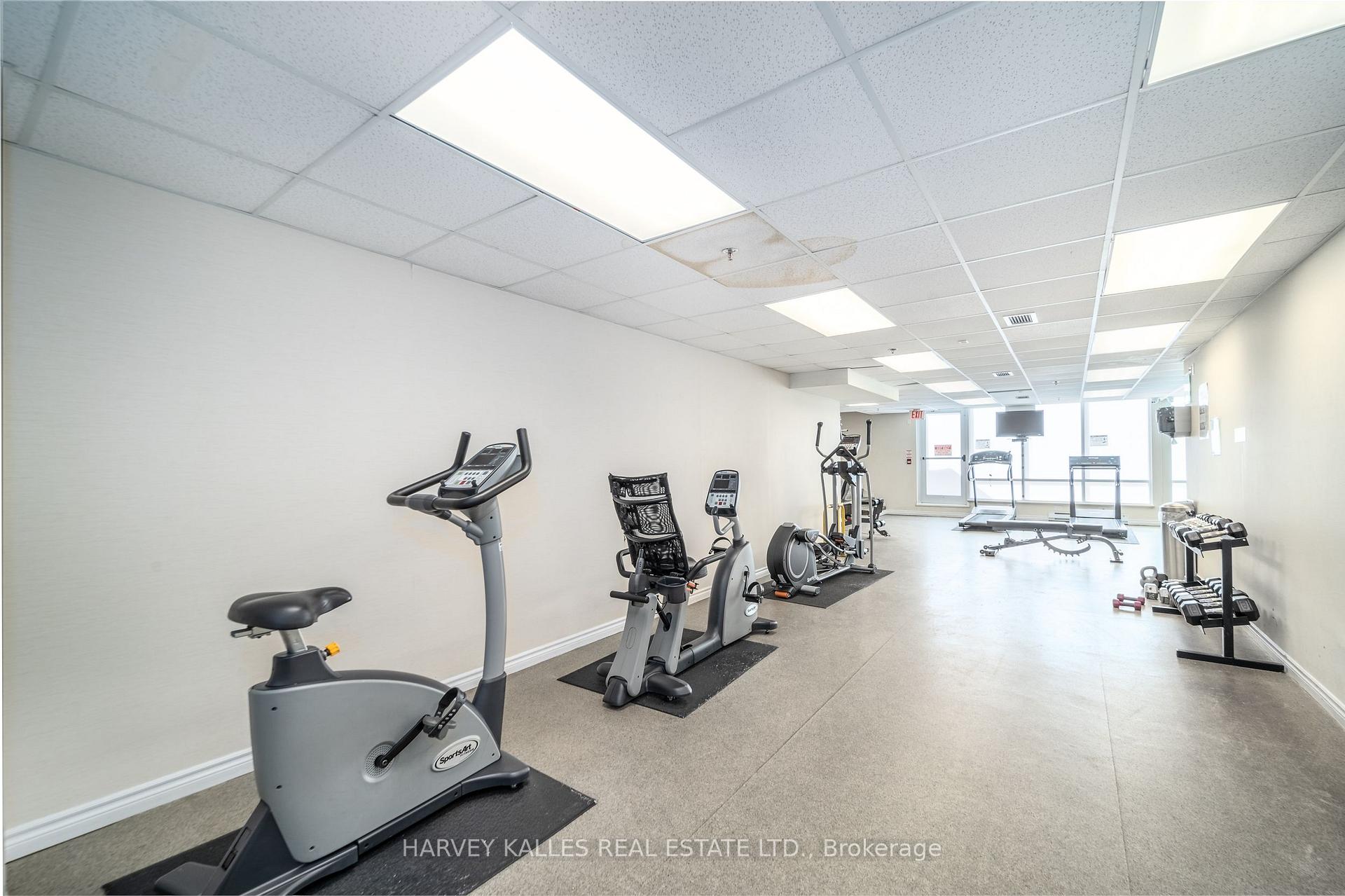 225 Wellesley Street E 313, Toronto Unit: 313
