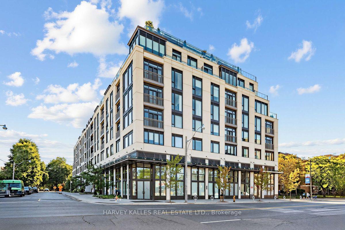 1 Strathgowan Avenue 605, Toronto Unit: 605