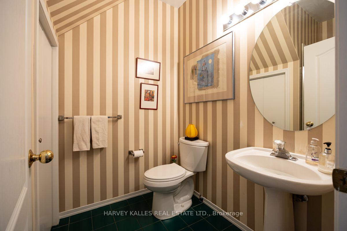 1 Baxter Street TH 9, Toronto Unit: TH 9