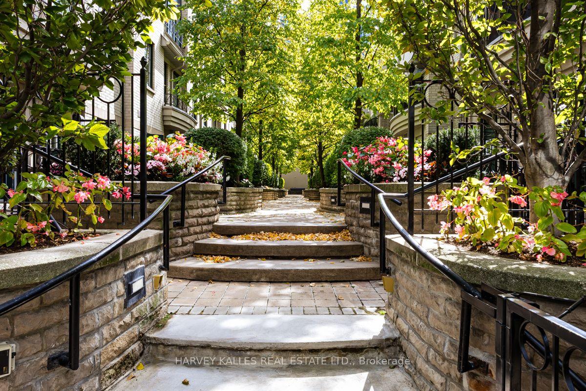 1 Baxter Street TH 9, Toronto Unit: TH 9