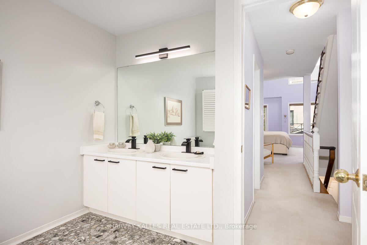 1 Baxter Street TH 9, Toronto Unit: TH 9