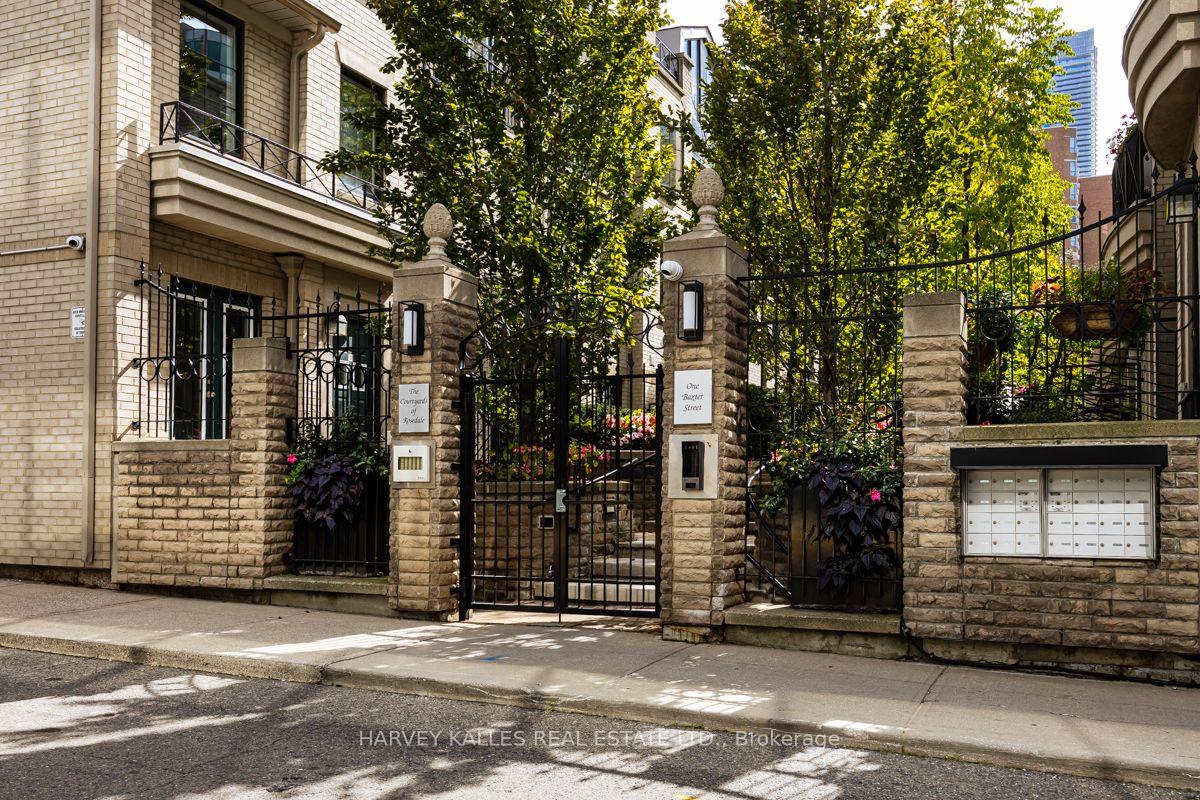 1 Baxter Street TH 9, Toronto Unit: TH 9