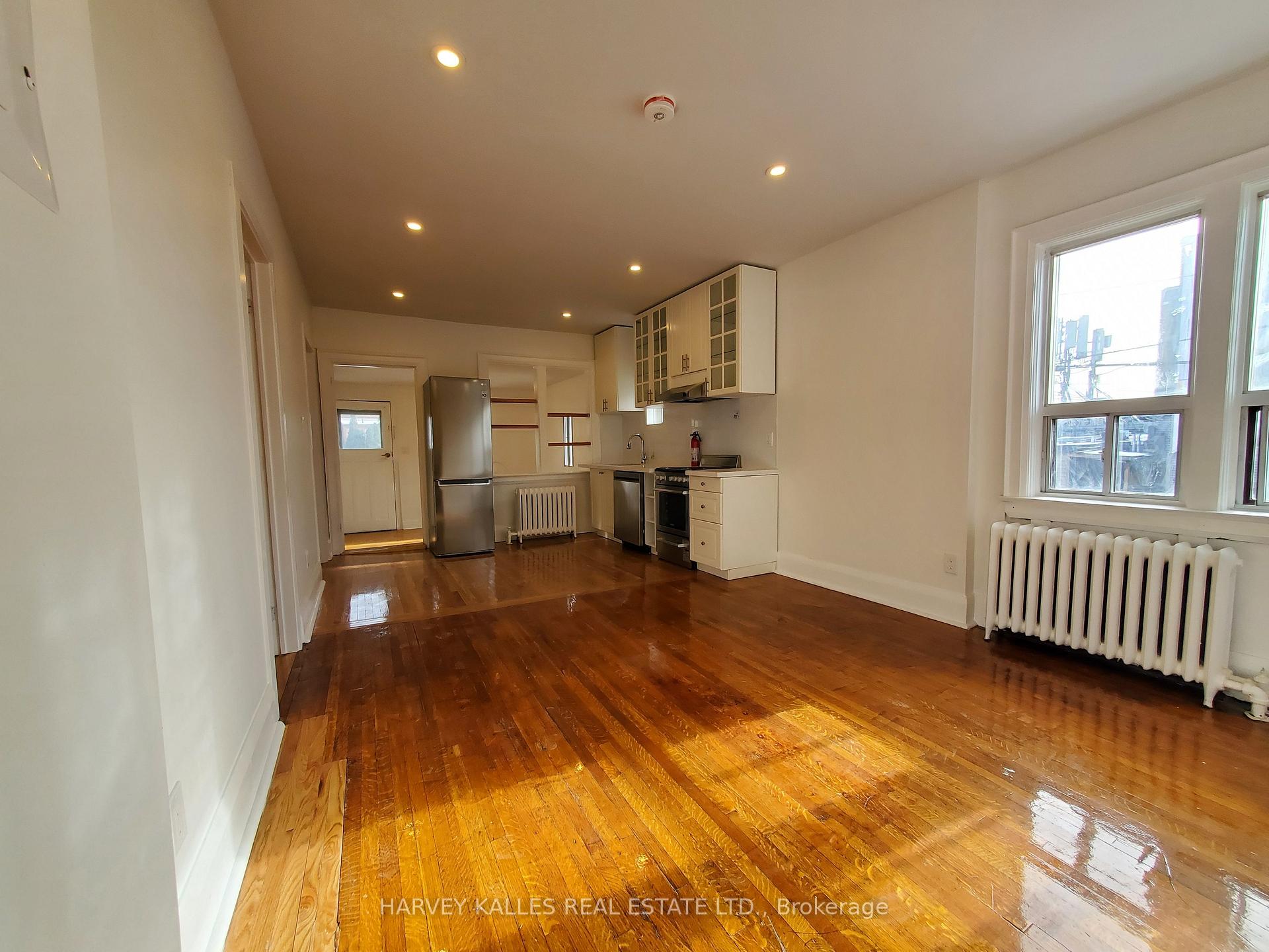 15 Alberta Avenue 2, Toronto Unit: 2