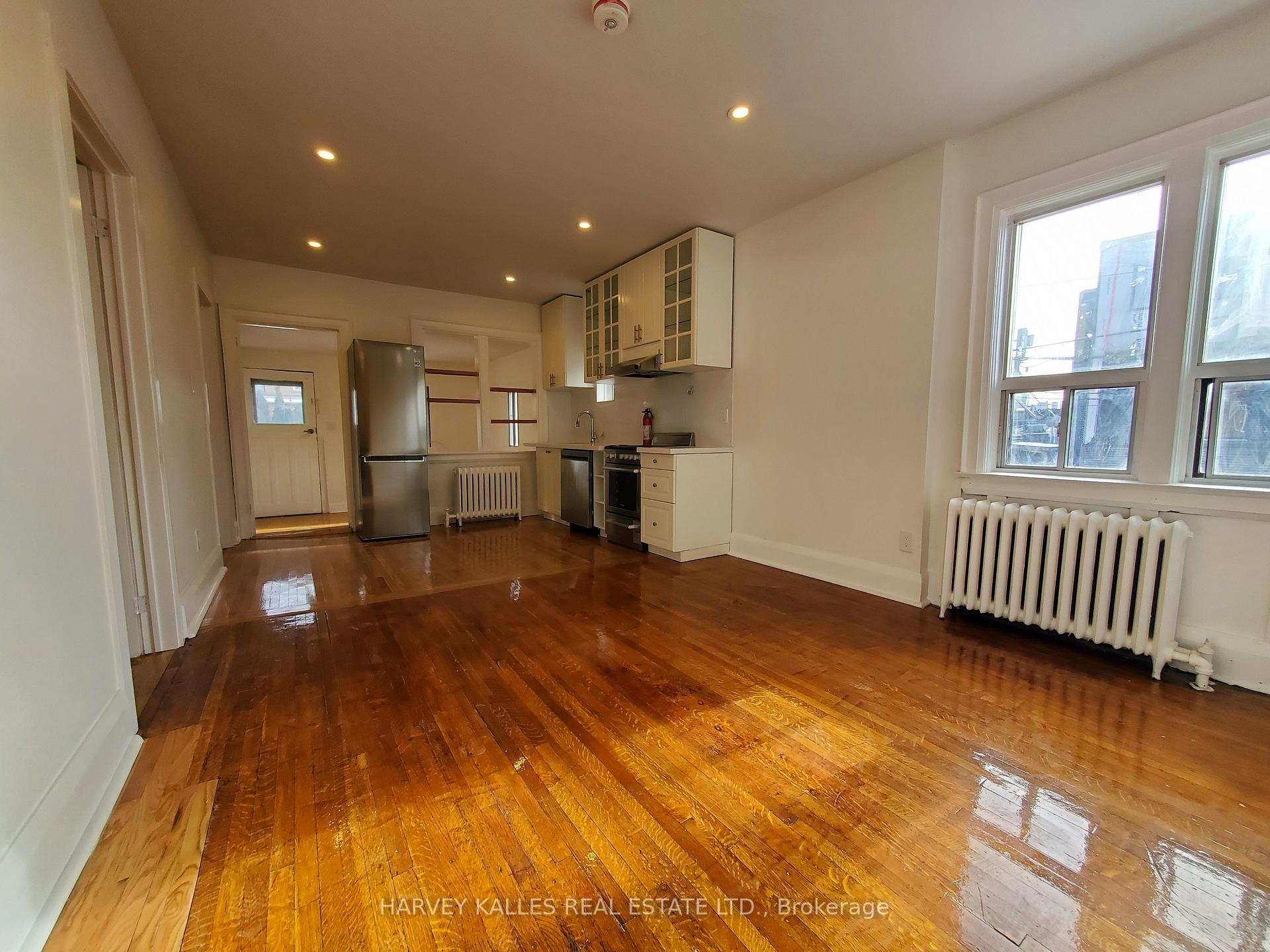 15 Alberta Avenue 2, Toronto Unit: 2
