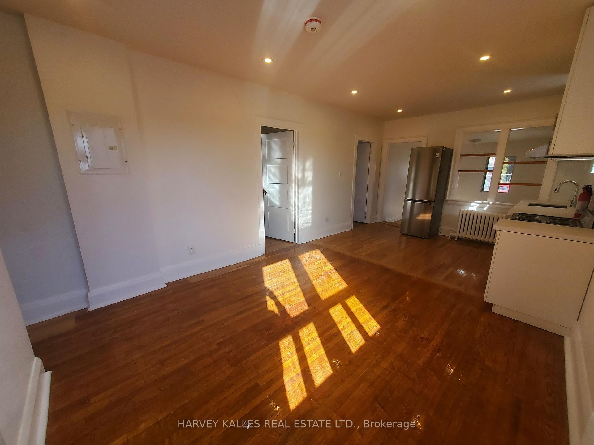 15 Alberta Avenue 2, Toronto Unit: 2