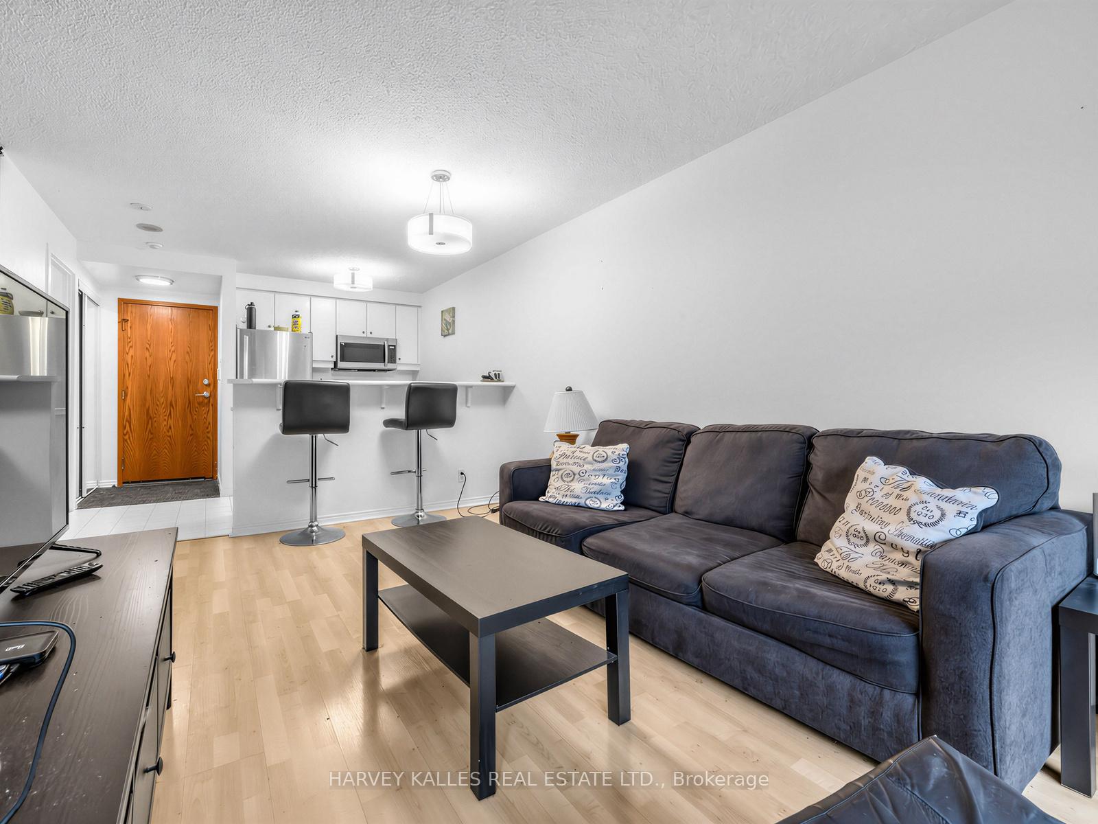 10 Yonge Street 705, Toronto Unit: 705