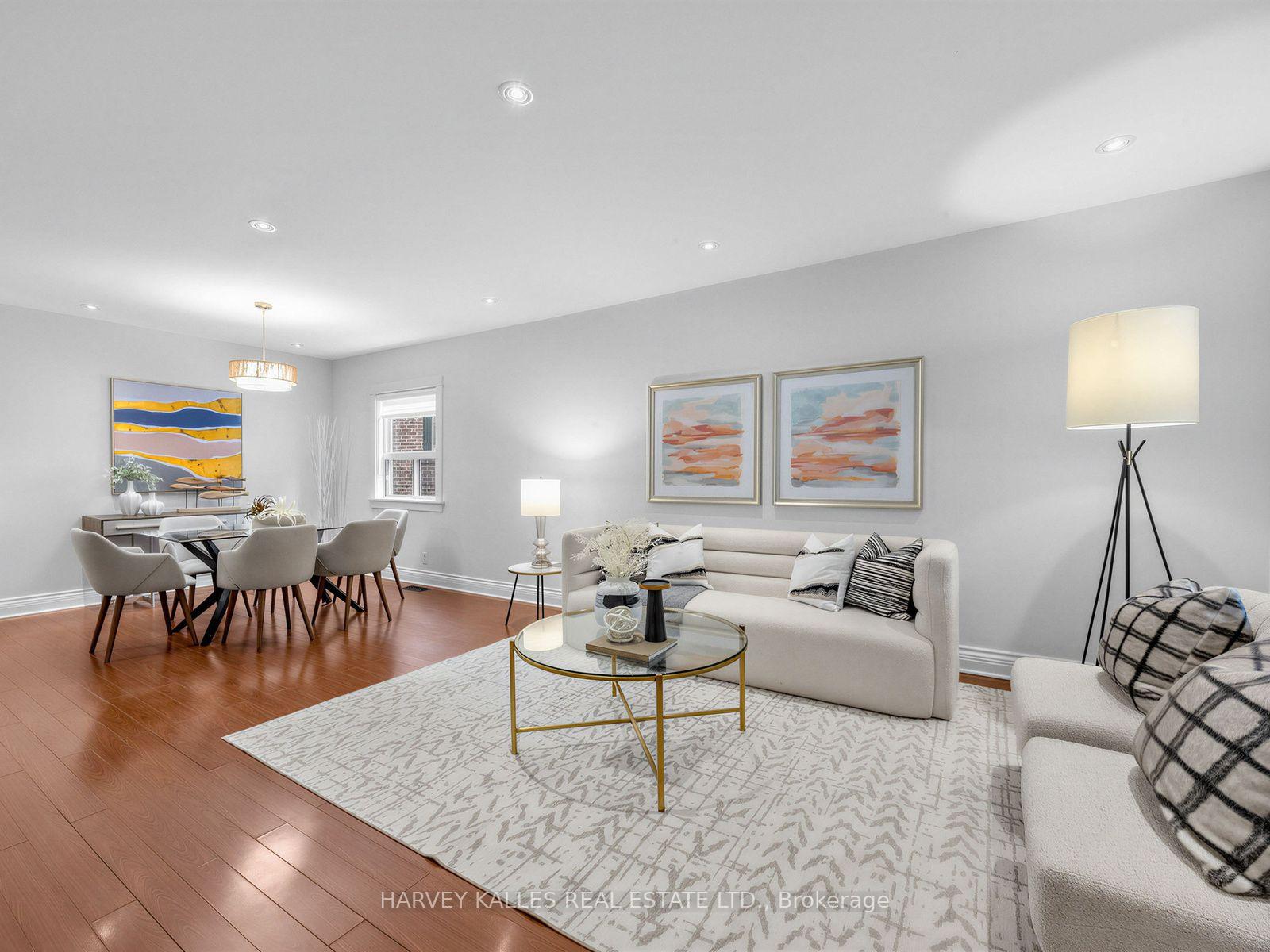 4 Kenrae Road, Toronto