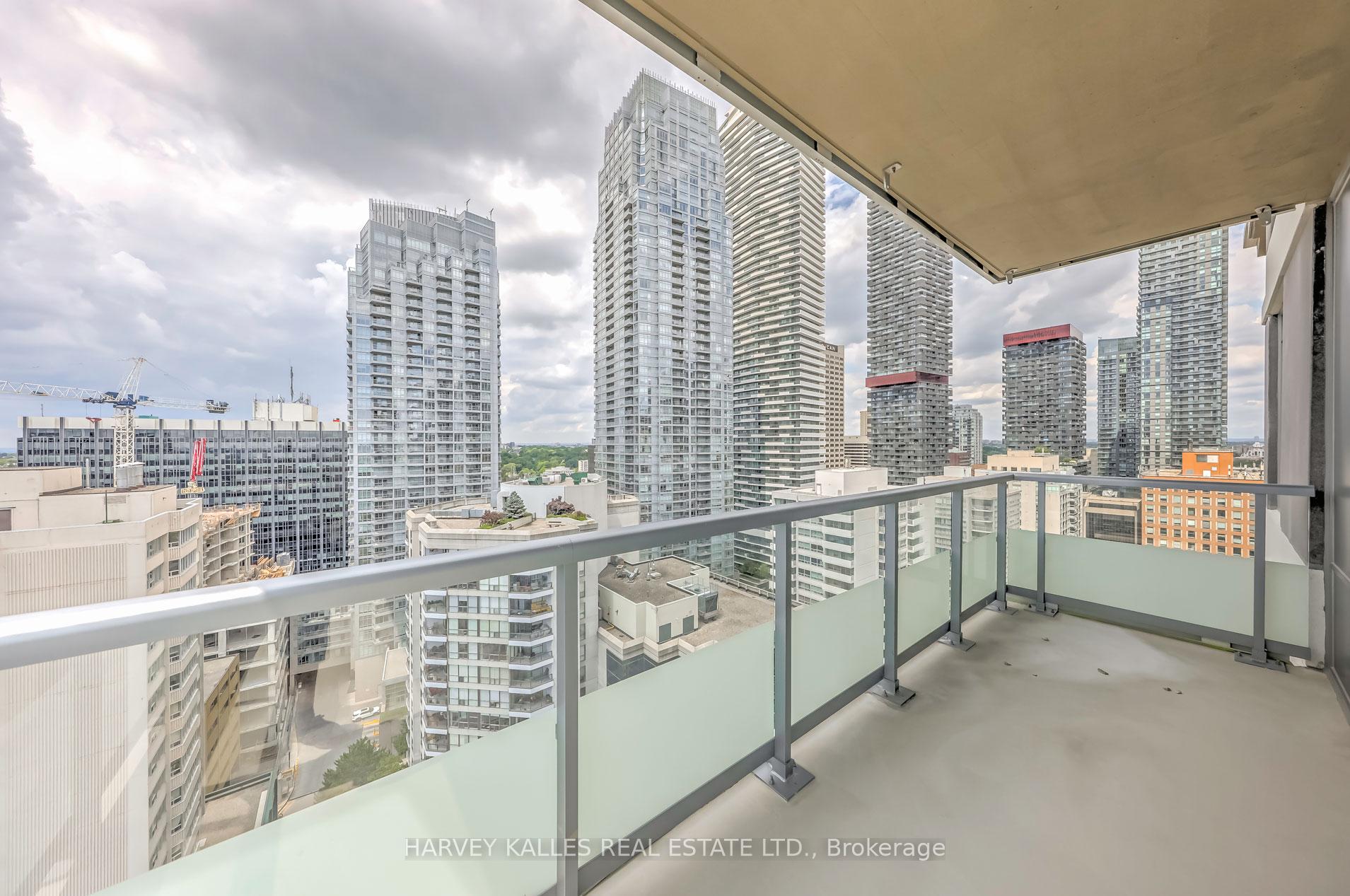 25 Holly Street 2209, Toronto Unit: 2209