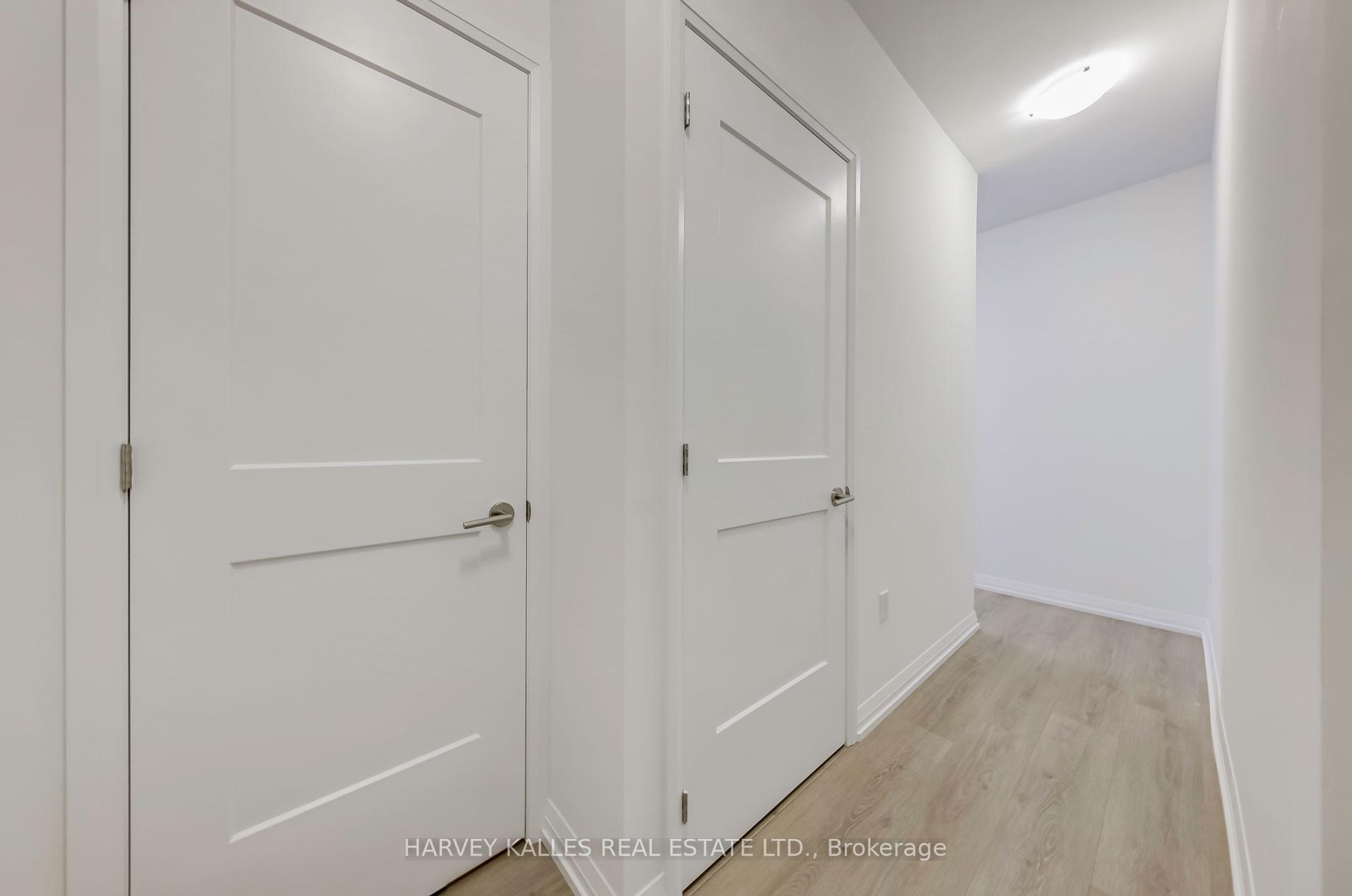 25 Holly Street 2209, Toronto Unit: 2209