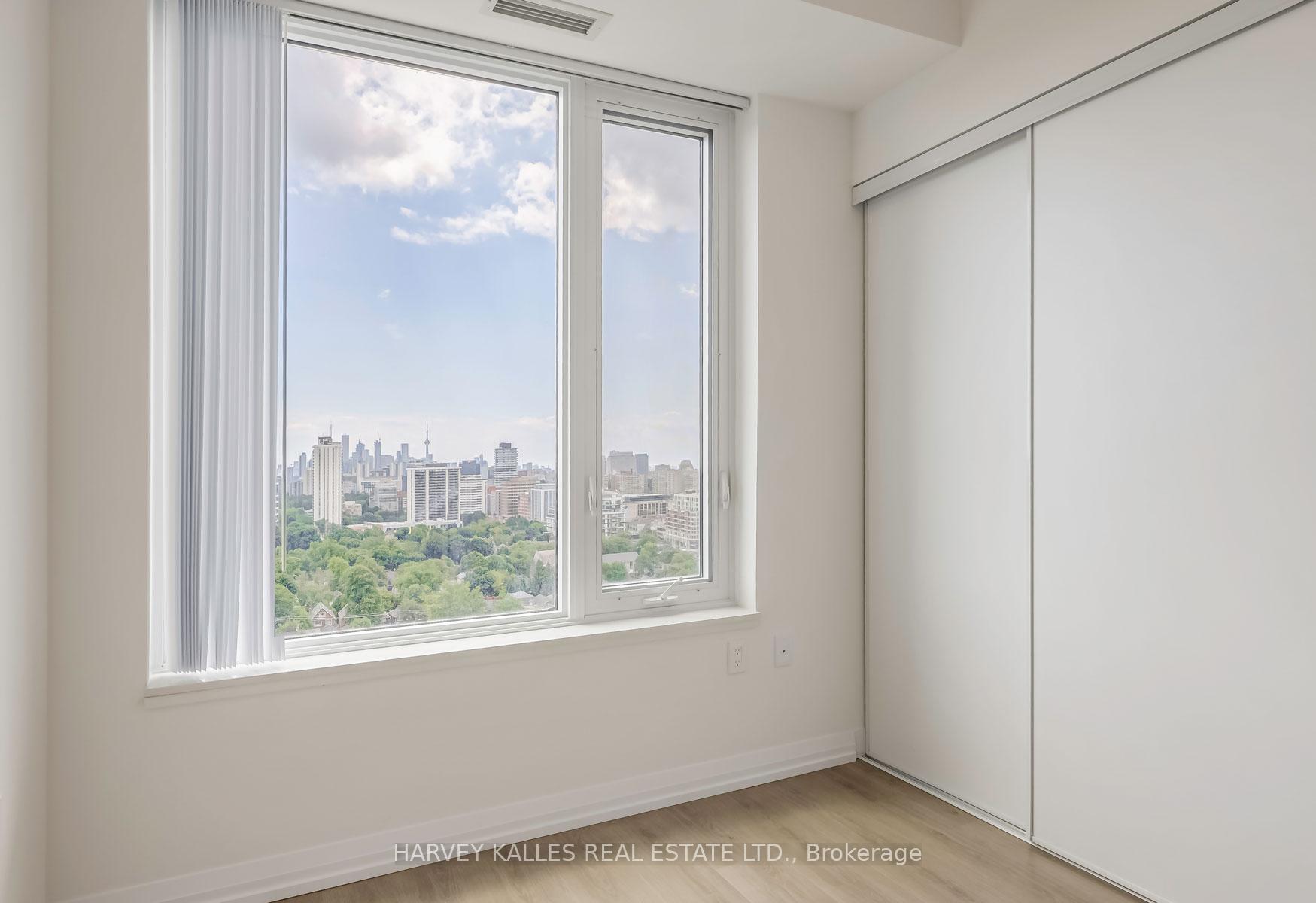 25 Holly Street 2209, Toronto Unit: 2209