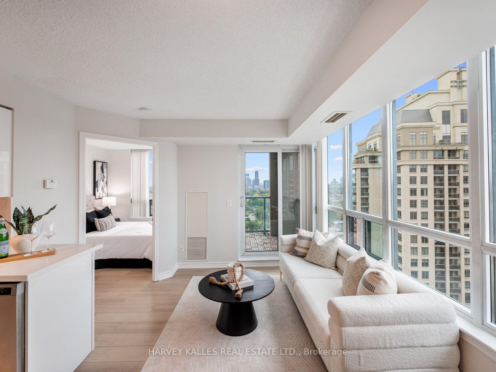 17 Barberry Place 1814, Toronto Unit: 1814