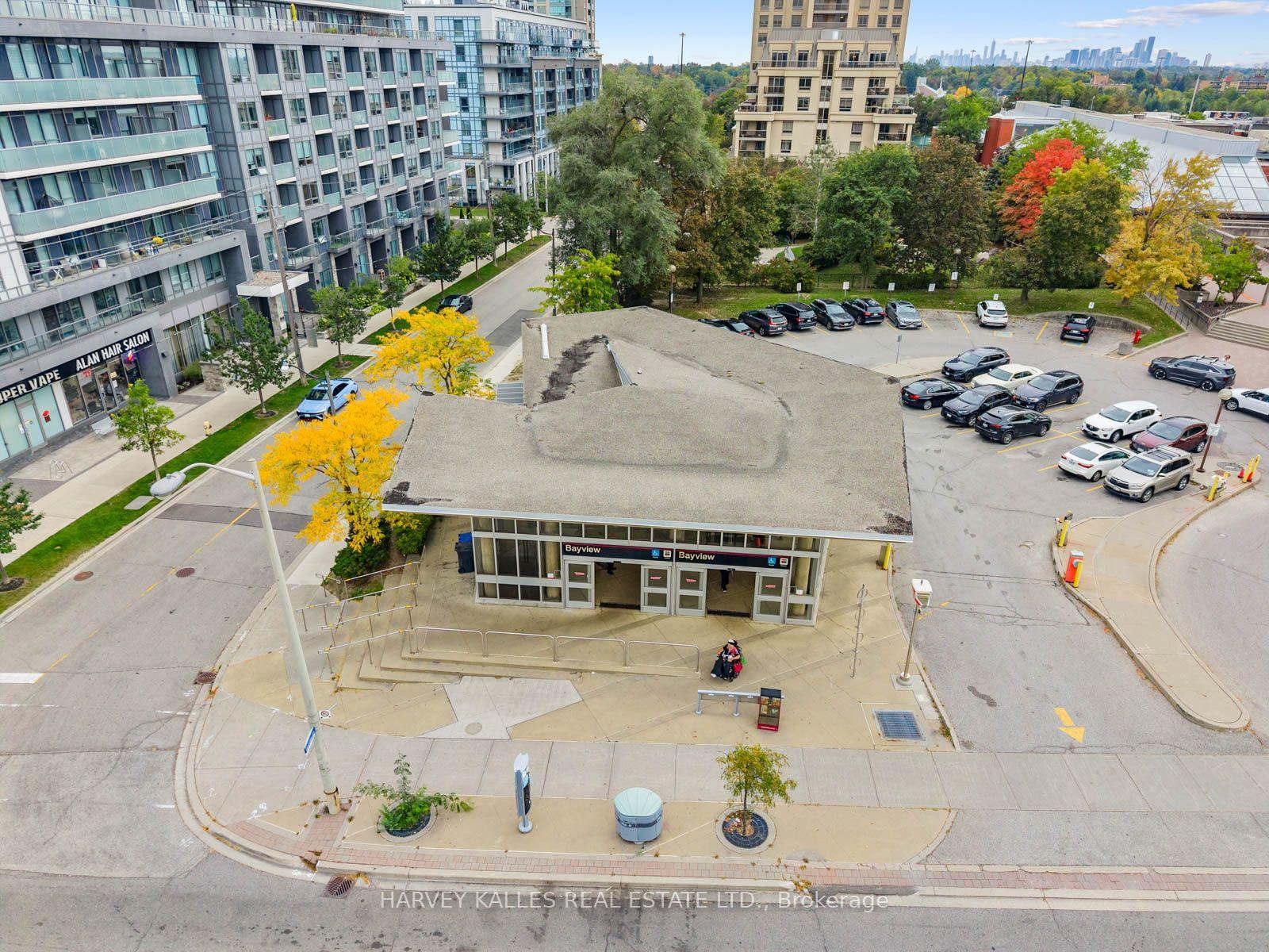 17 Barberry Place 1814, Toronto Unit: 1814