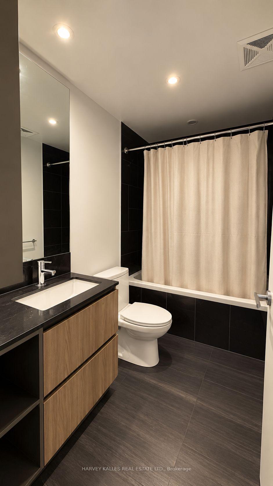 25 Ordnance Street 1511, Toronto Unit: 1511