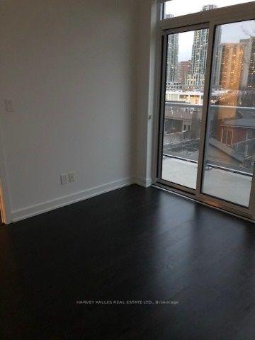 501 St Clair Avenue W 412, Toronto Unit: 412