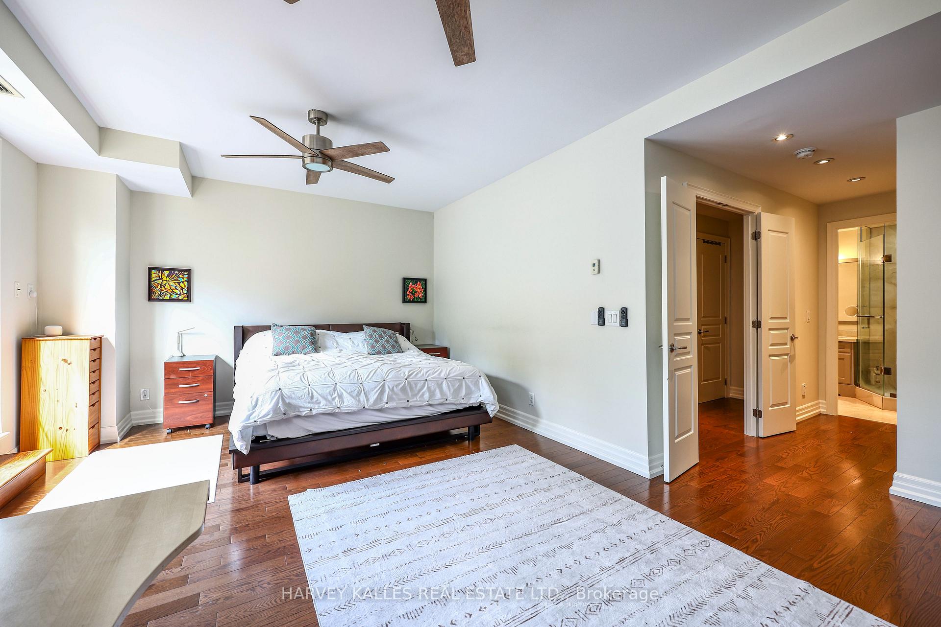 21 Burkebrook Place TH9, Toronto Unit: TH9