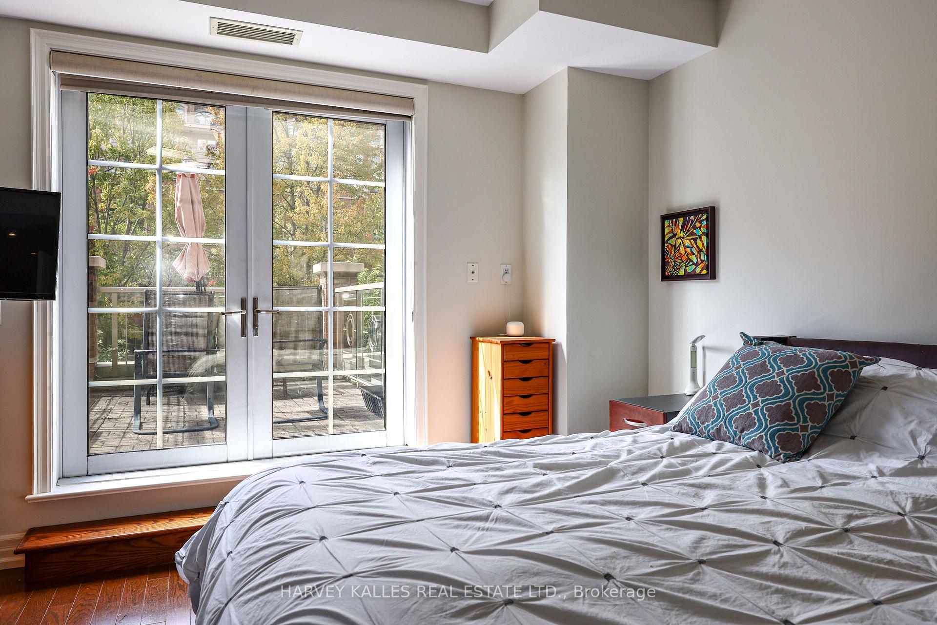 21 Burkebrook Place TH9, Toronto Unit: TH9