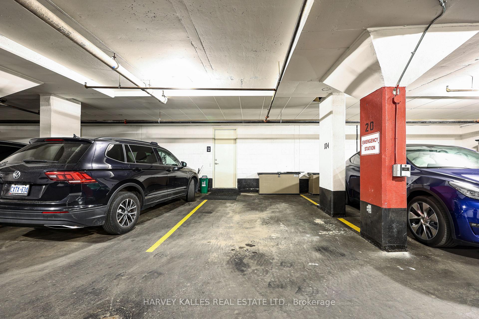 21 Burkebrook Place TH9, Toronto Unit: TH9