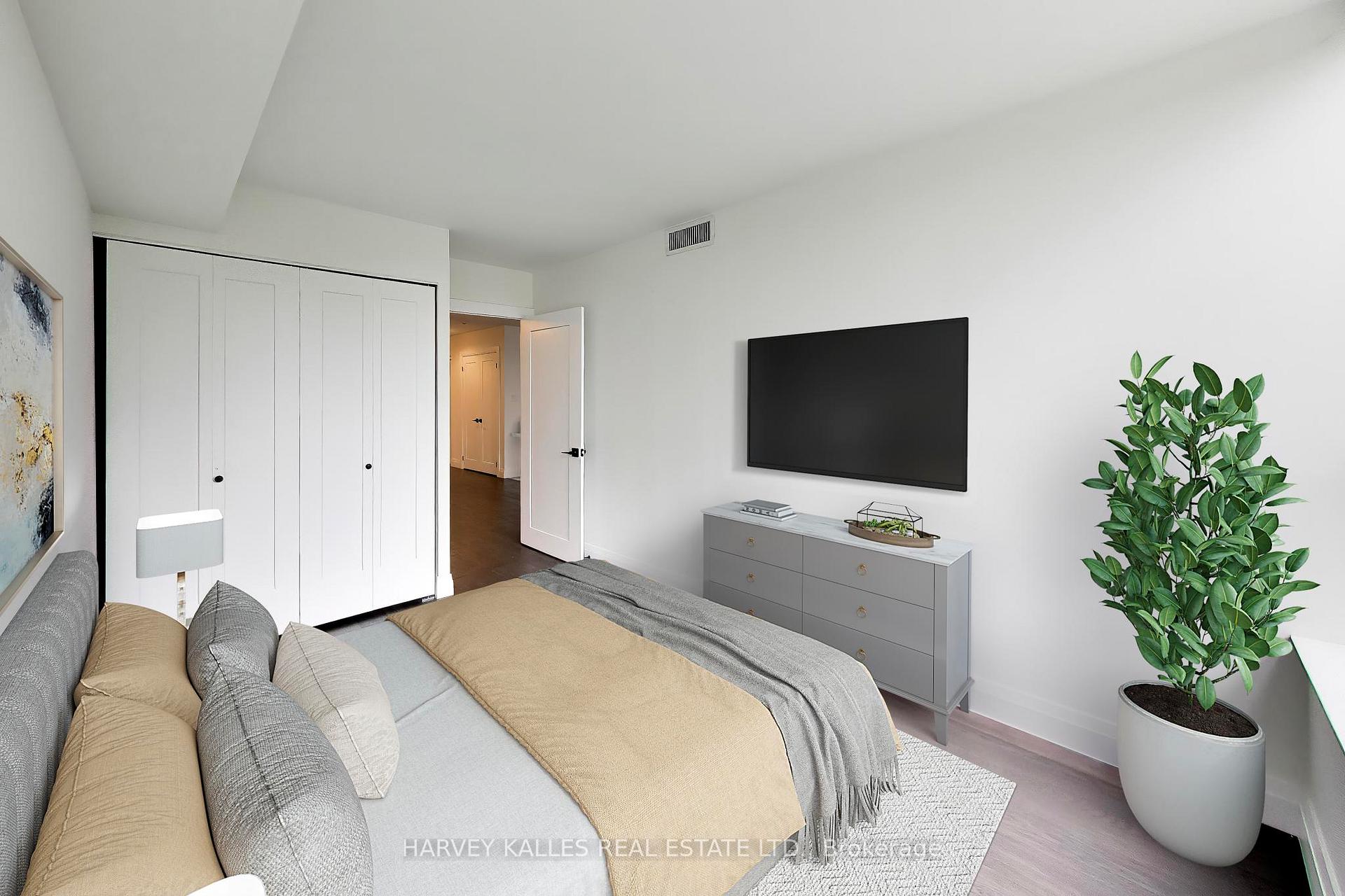 268 Ridley Boulevard 314, Toronto Unit: 314