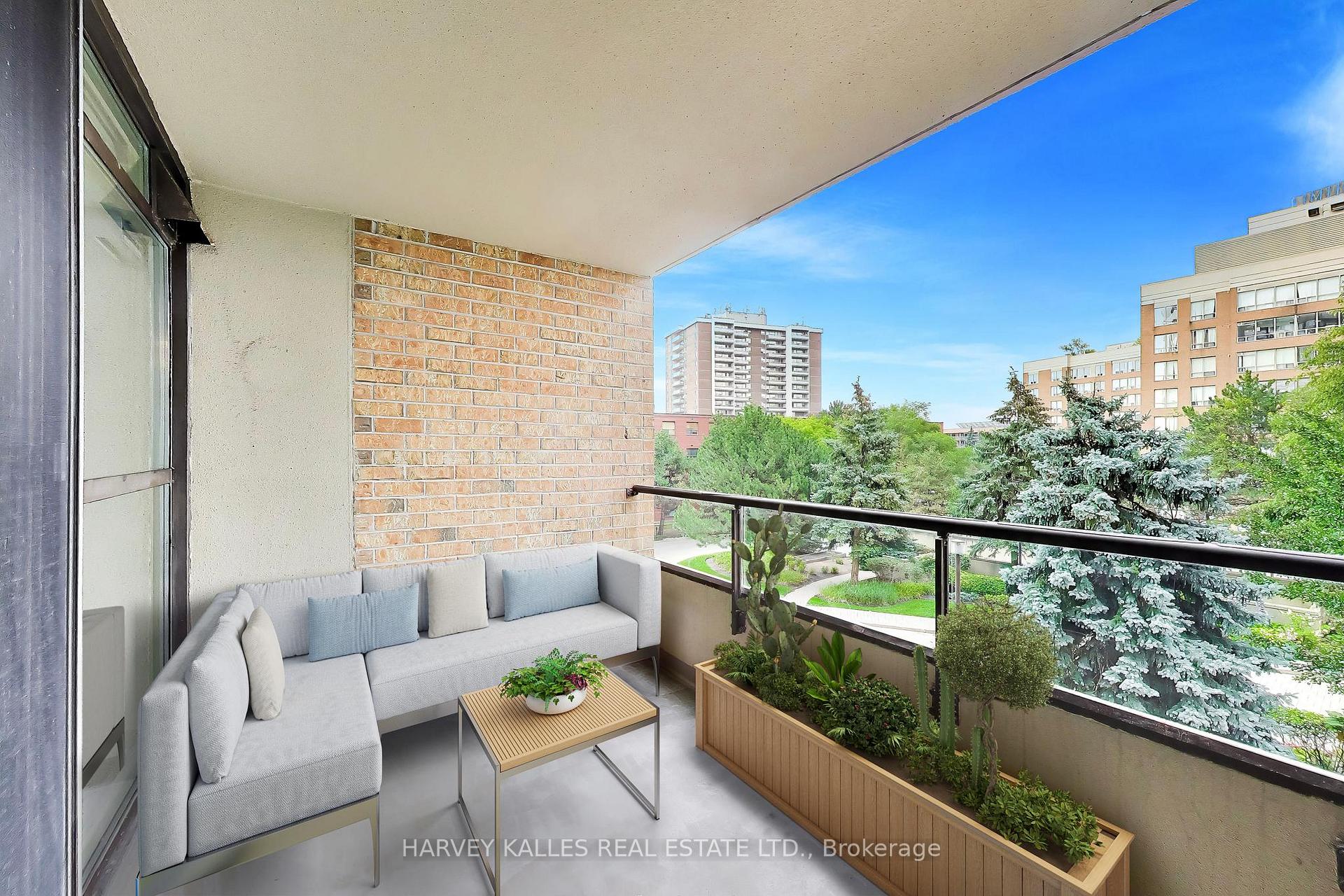 268 Ridley Boulevard 314, Toronto Unit: 314