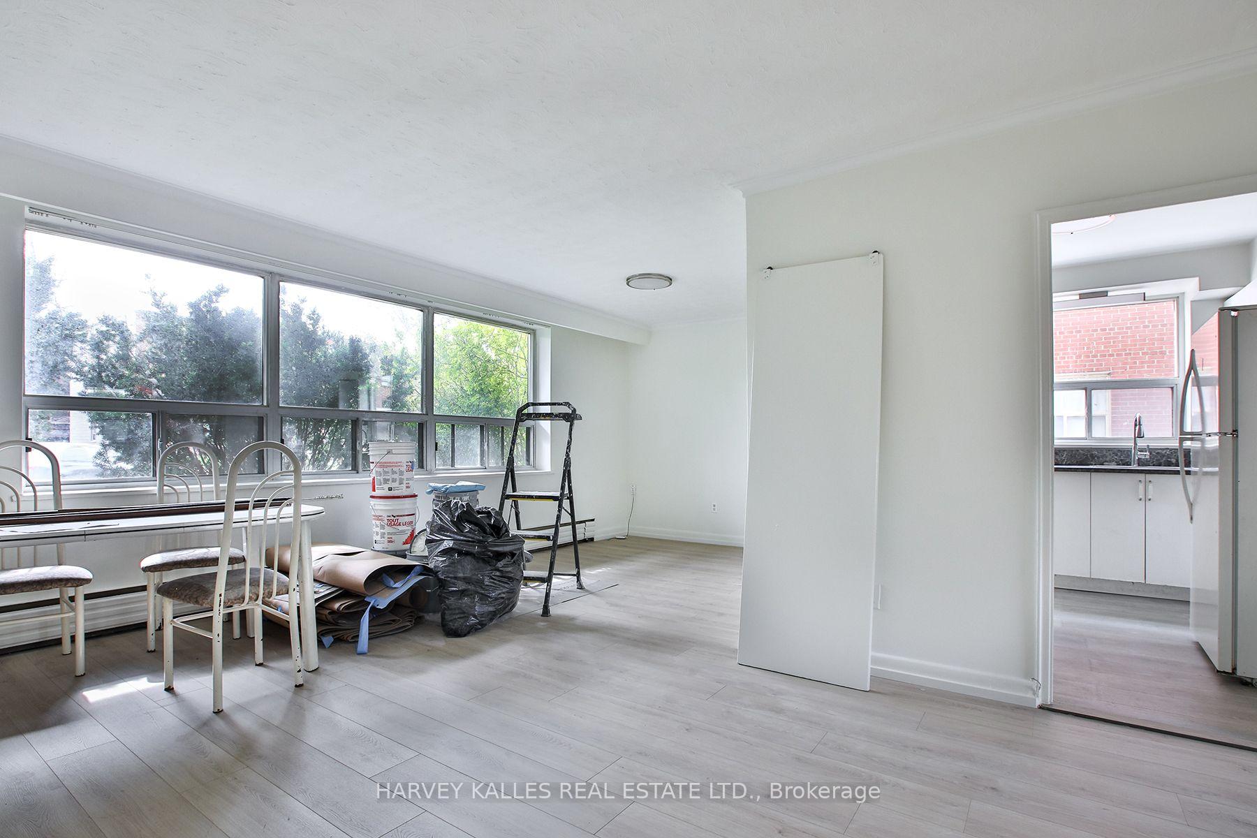 28 Fraserwood Avenue 2, Toronto Unit: 2
