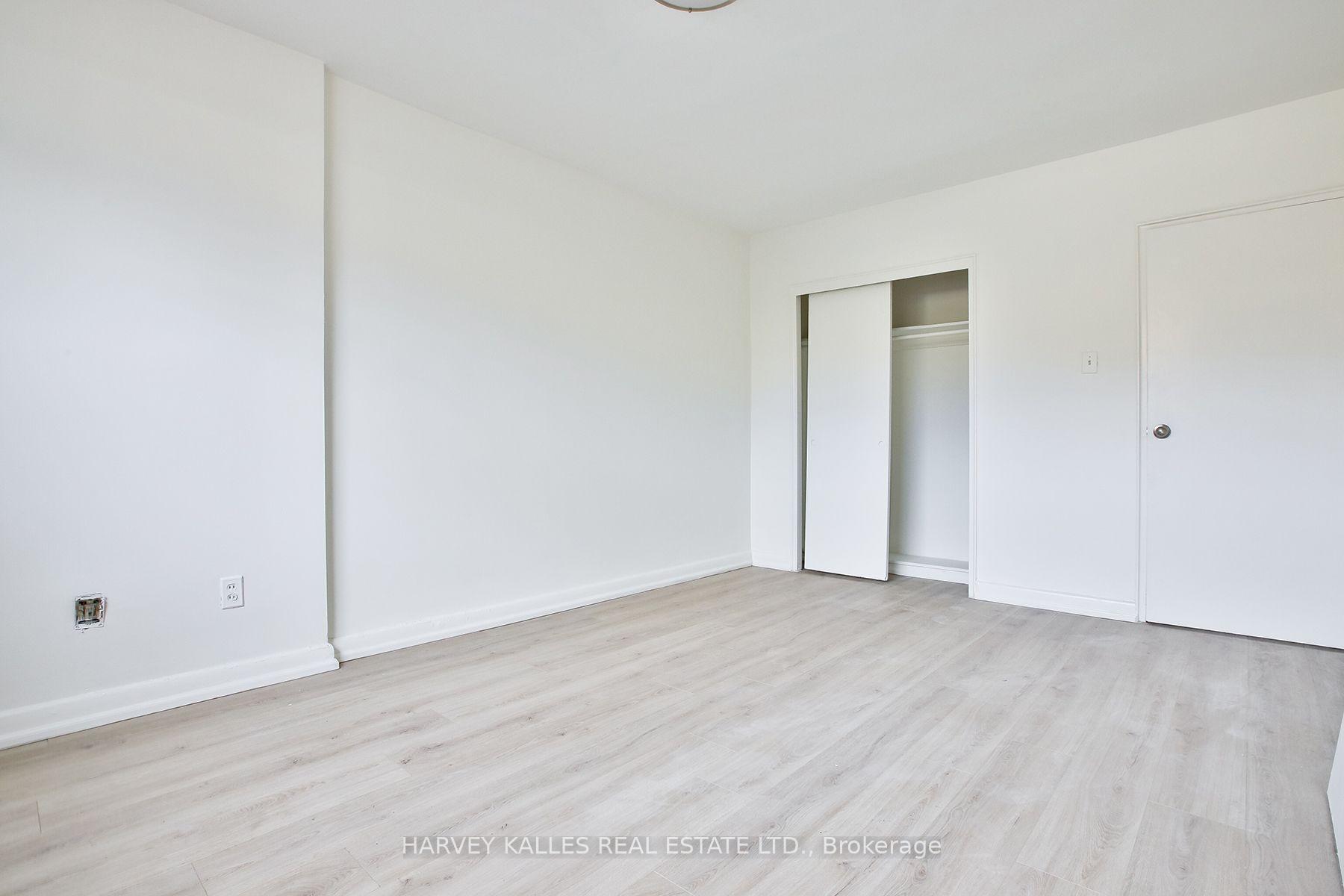 28 Fraserwood Avenue 2, Toronto Unit: 2