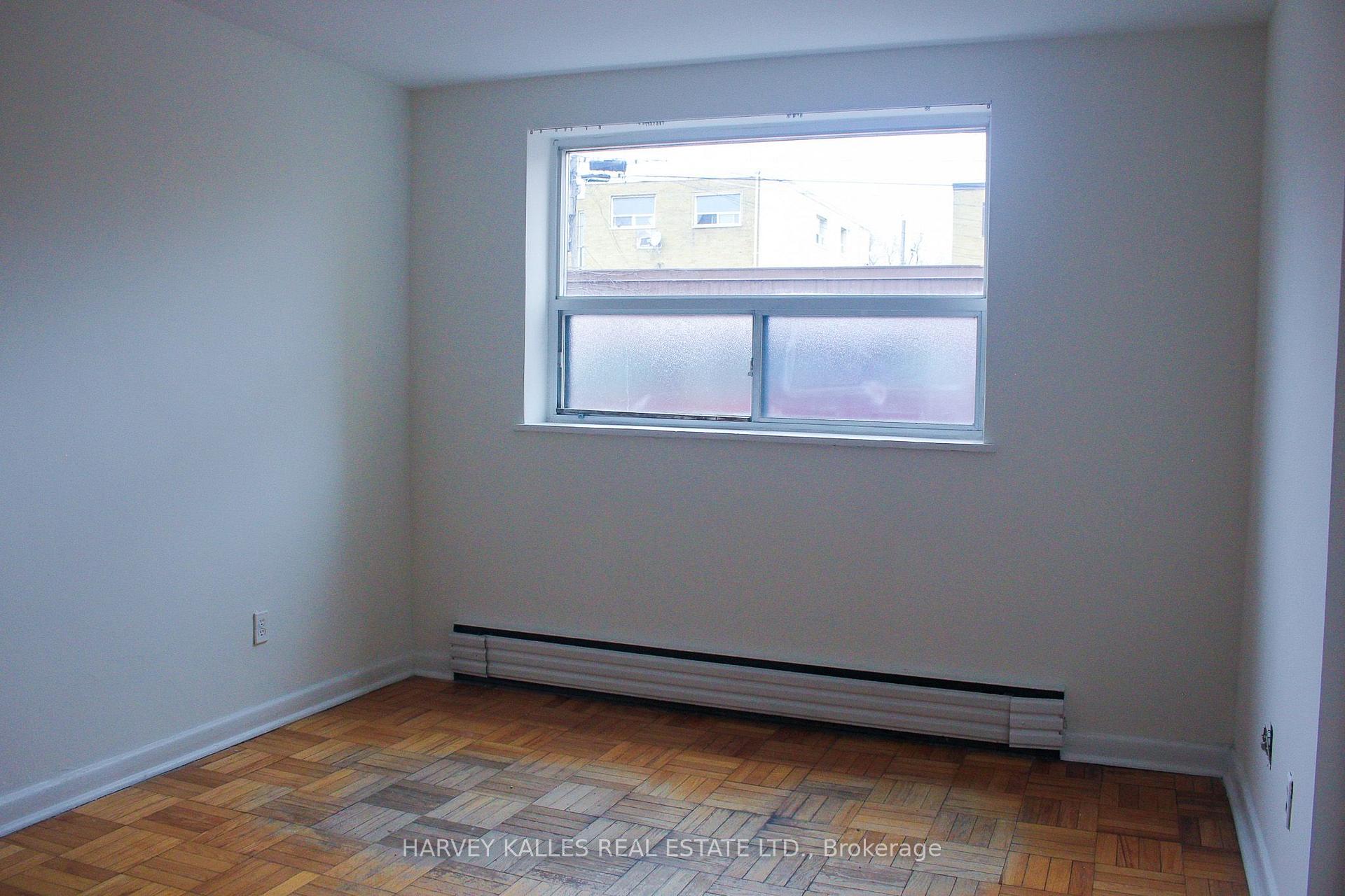 28 Fraserwood Avenue 2, Toronto Unit: 2