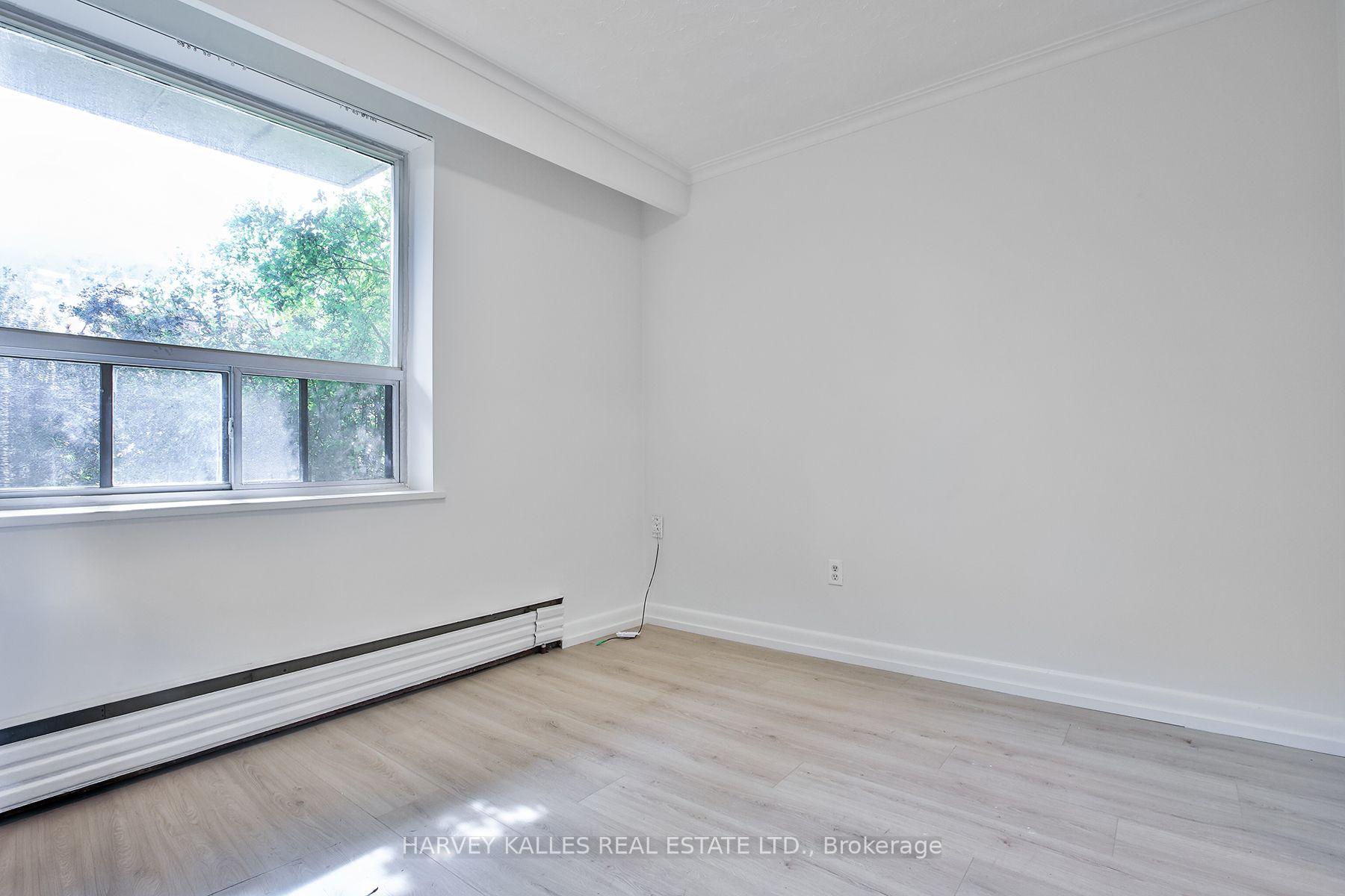 28 Fraserwood Avenue 2, Toronto Unit: 2