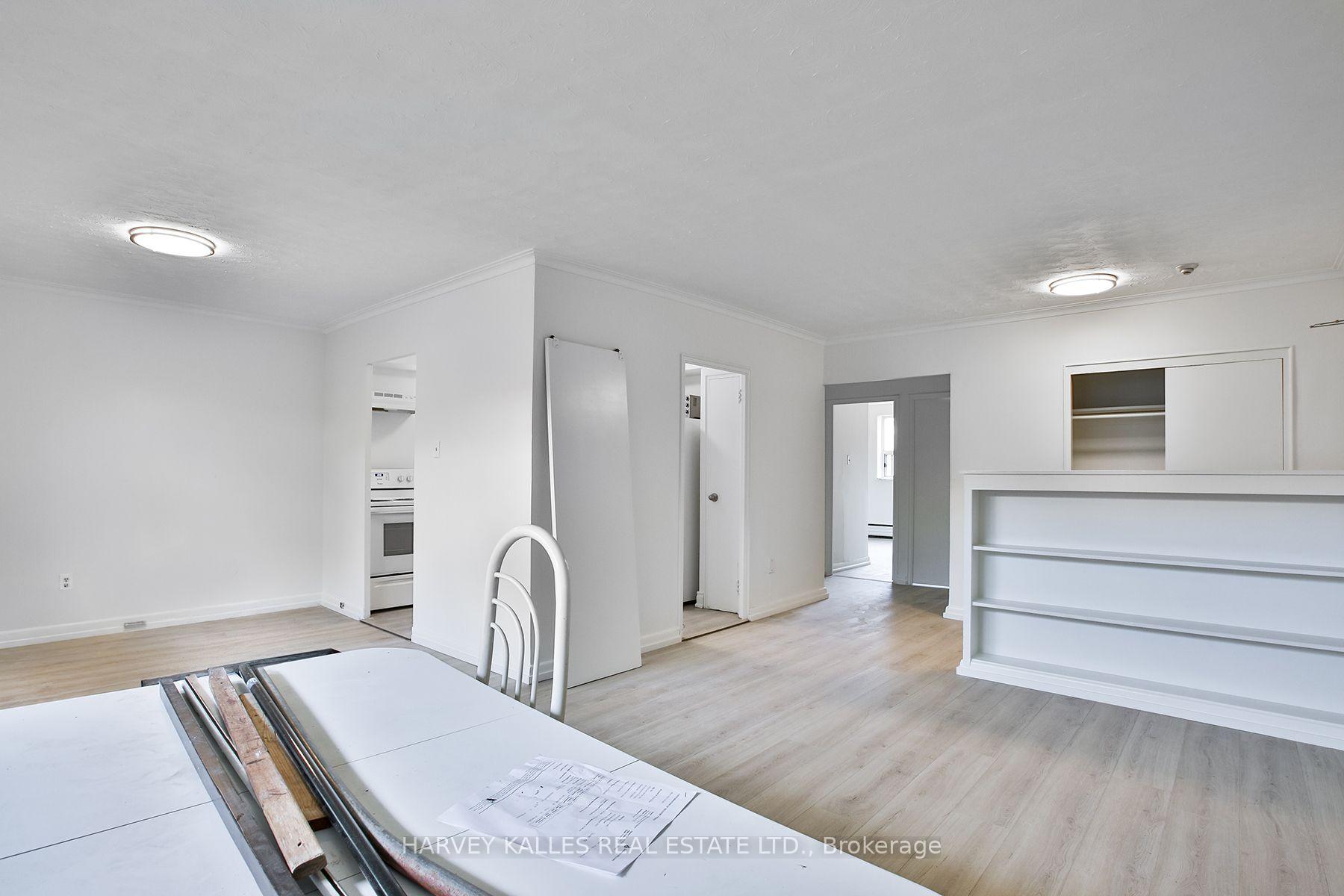 28 Fraserwood Avenue 2, Toronto Unit: 2