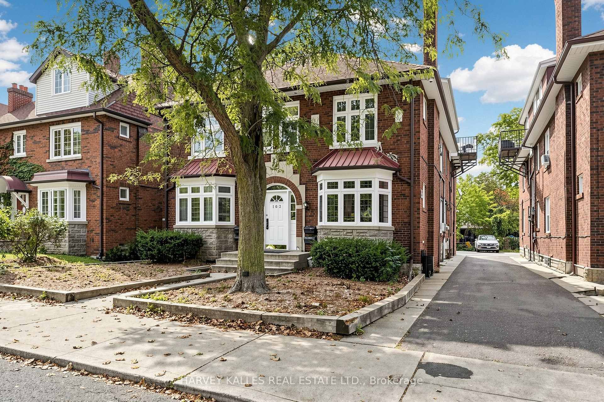 163 Highbourne Road North 2nd, Toronto Unit: North 2nd