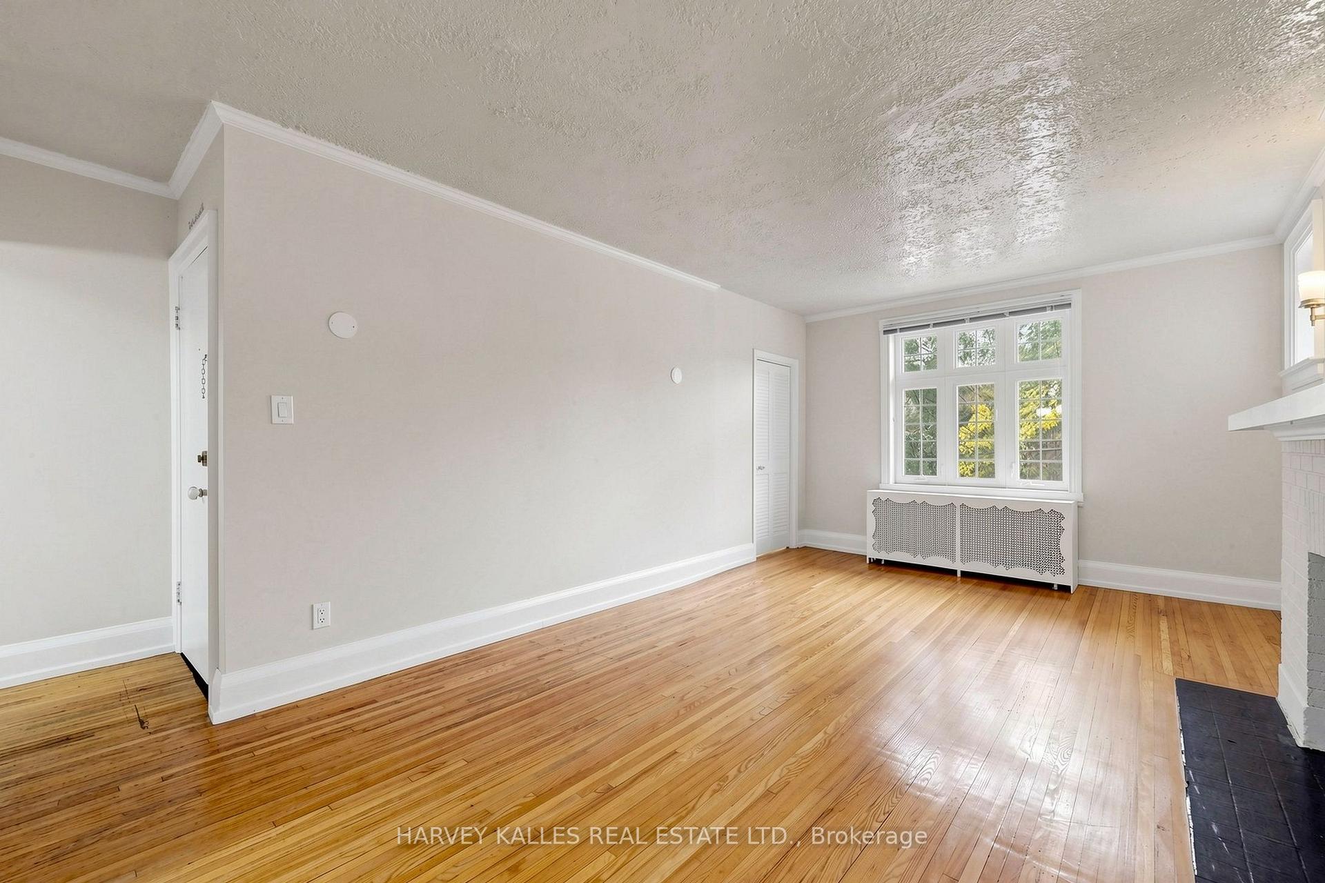163 Highbourne Road North 2nd, Toronto Unit: North 2nd