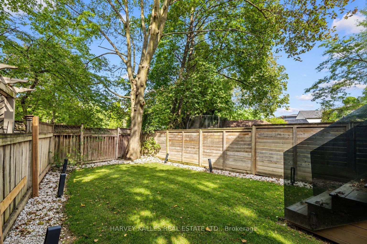 4 Douglas Crescent, Toronto