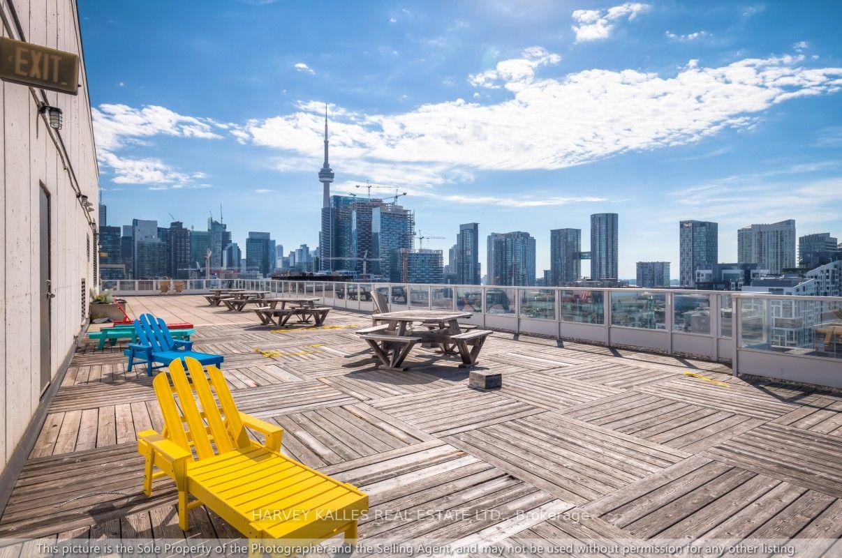 700 king Street W 608, Toronto Unit: 608