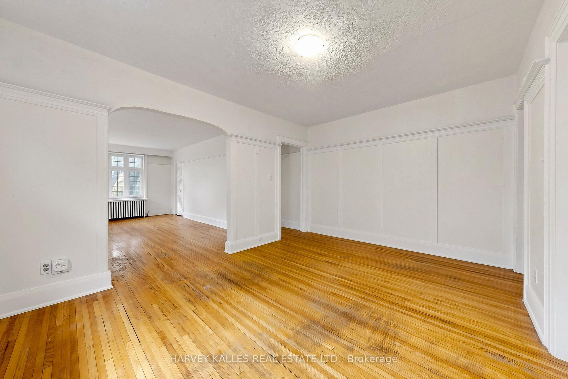 163 Highbourne Road South 2nd, Toronto Unit: South 2nd