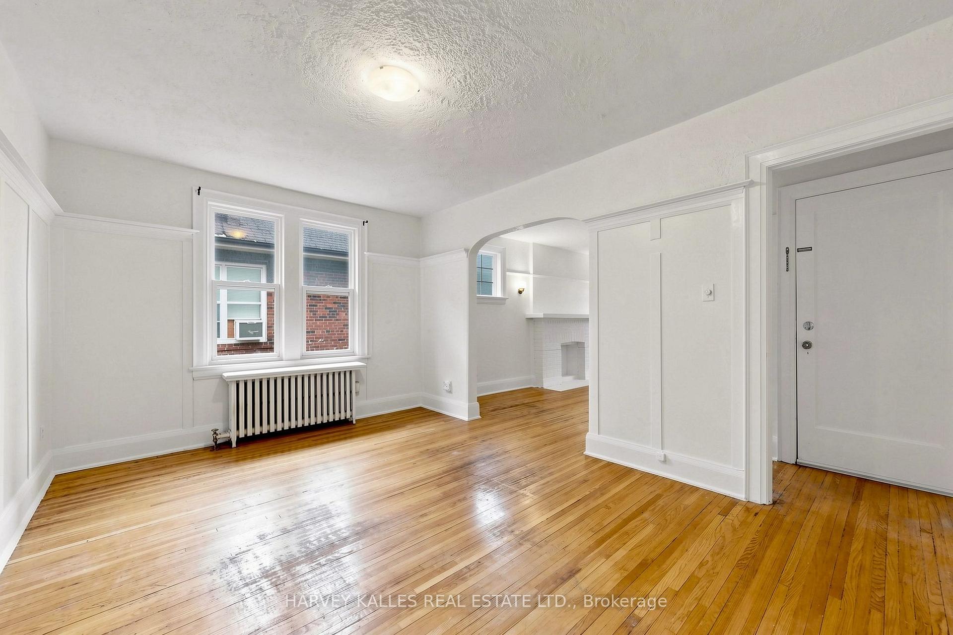 163 Highbourne Road South 2nd, Toronto Unit: South 2nd