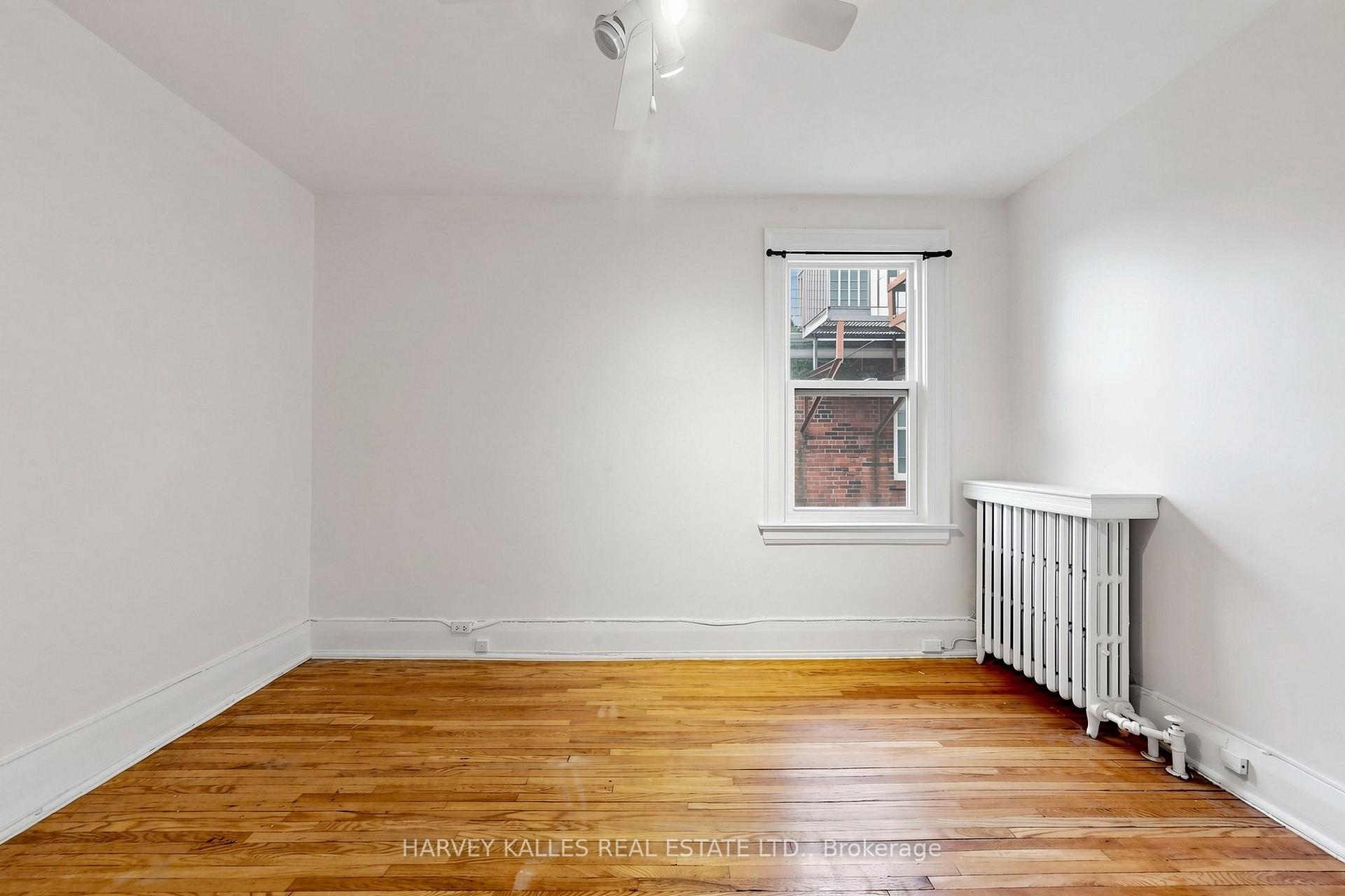 163 Highbourne Road South 2nd, Toronto Unit: South 2nd