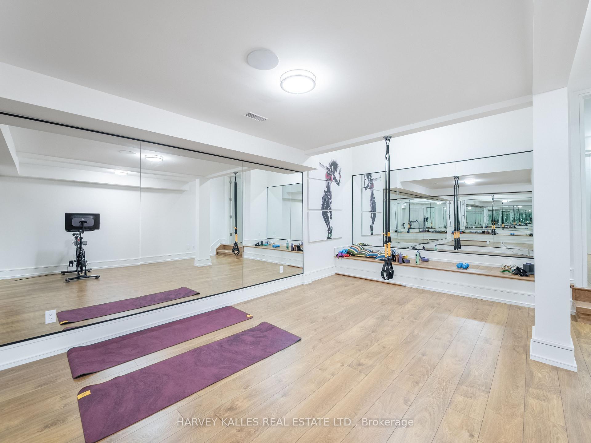 267 Empress Avenue, Toronto
