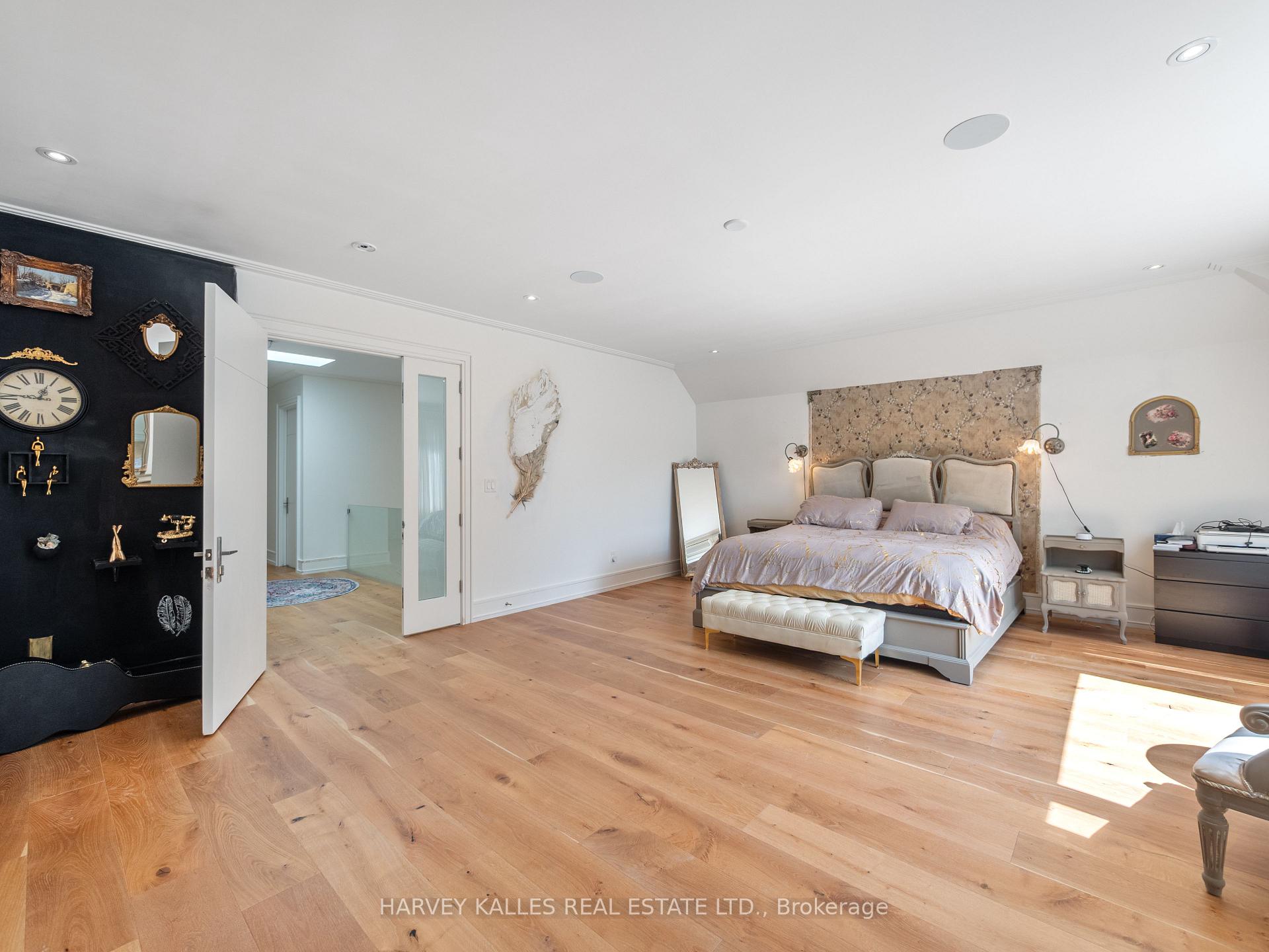 267 Empress Avenue, Toronto