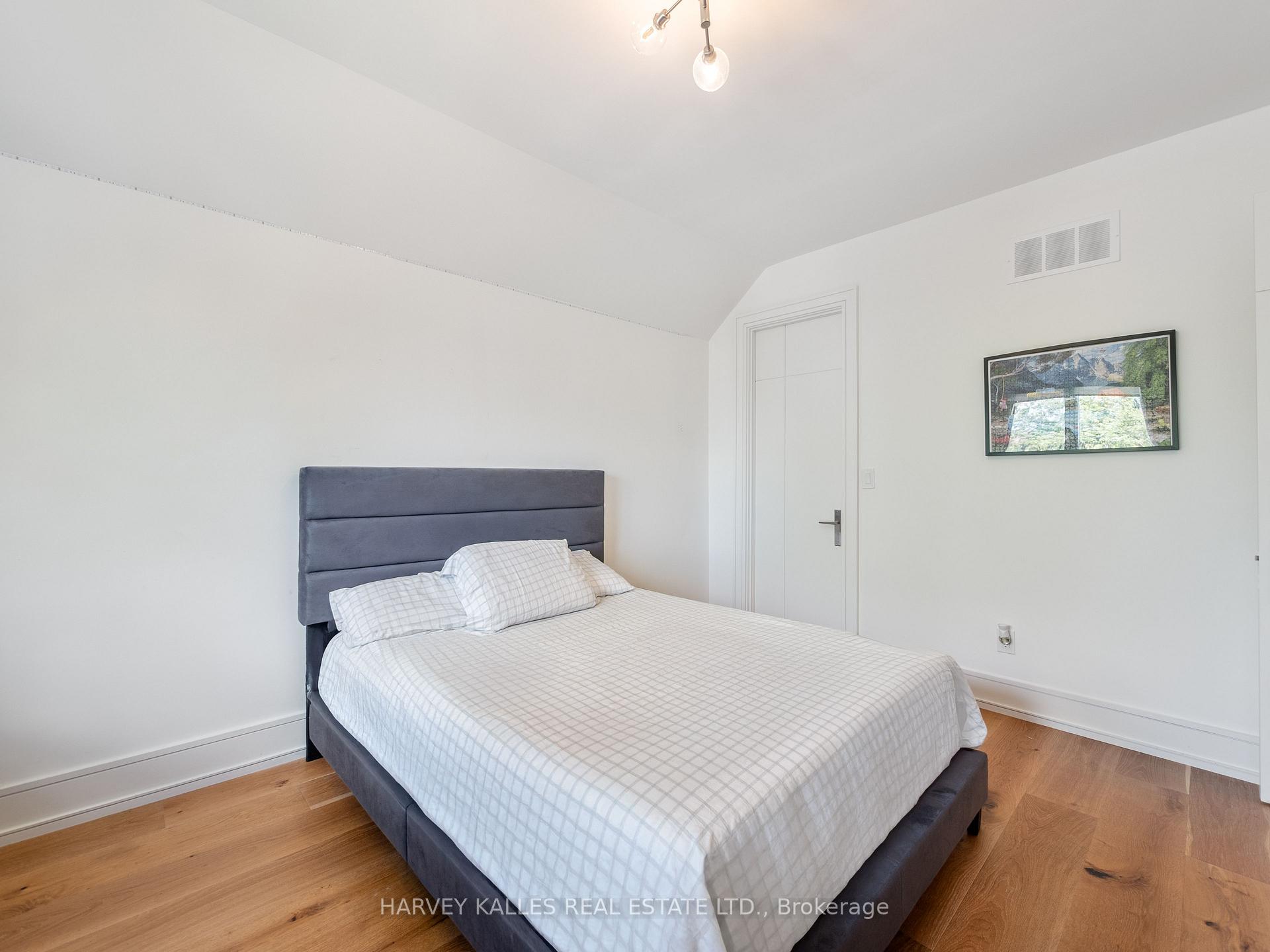 267 Empress Avenue, Toronto