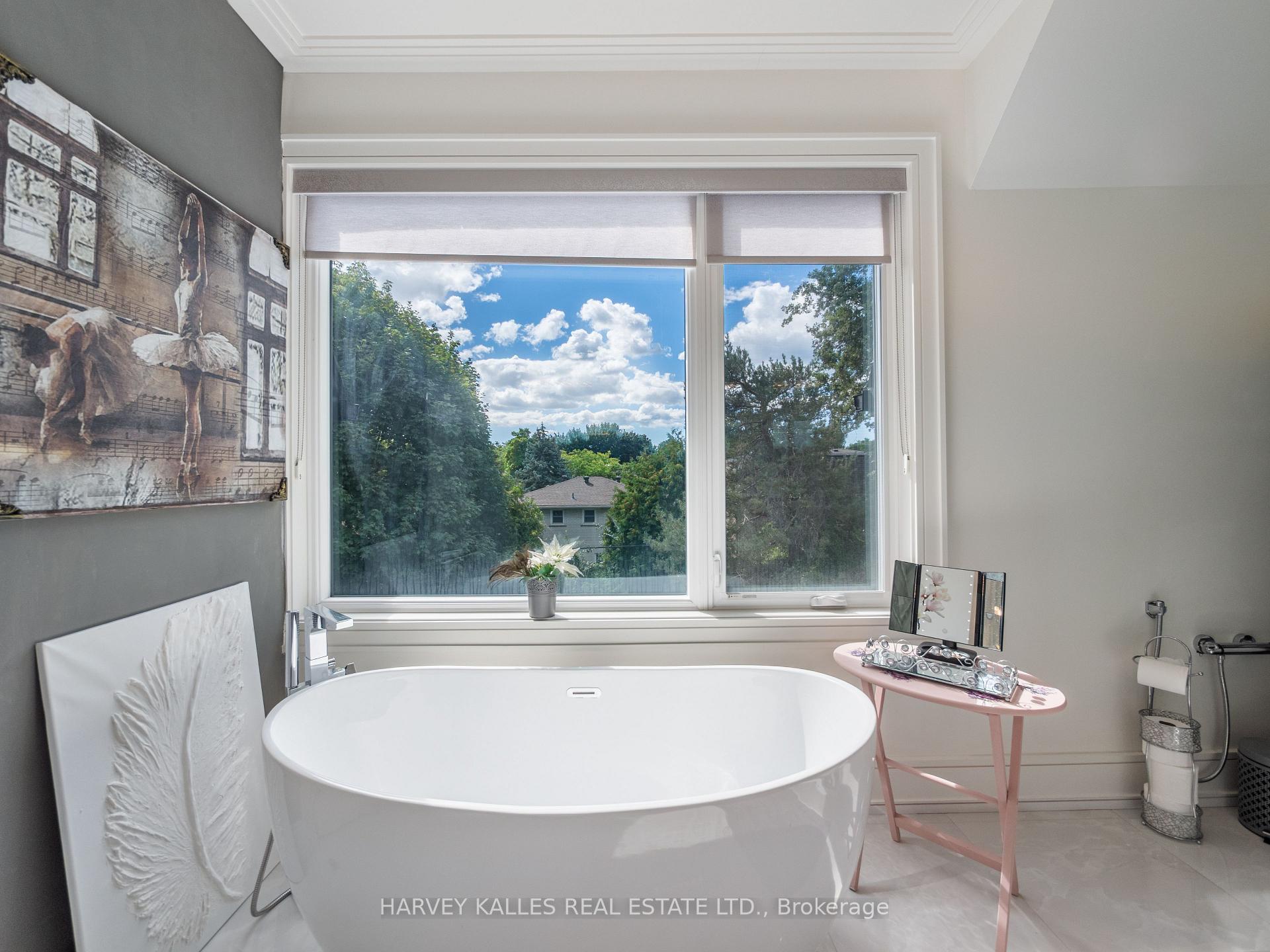 267 Empress Avenue, Toronto