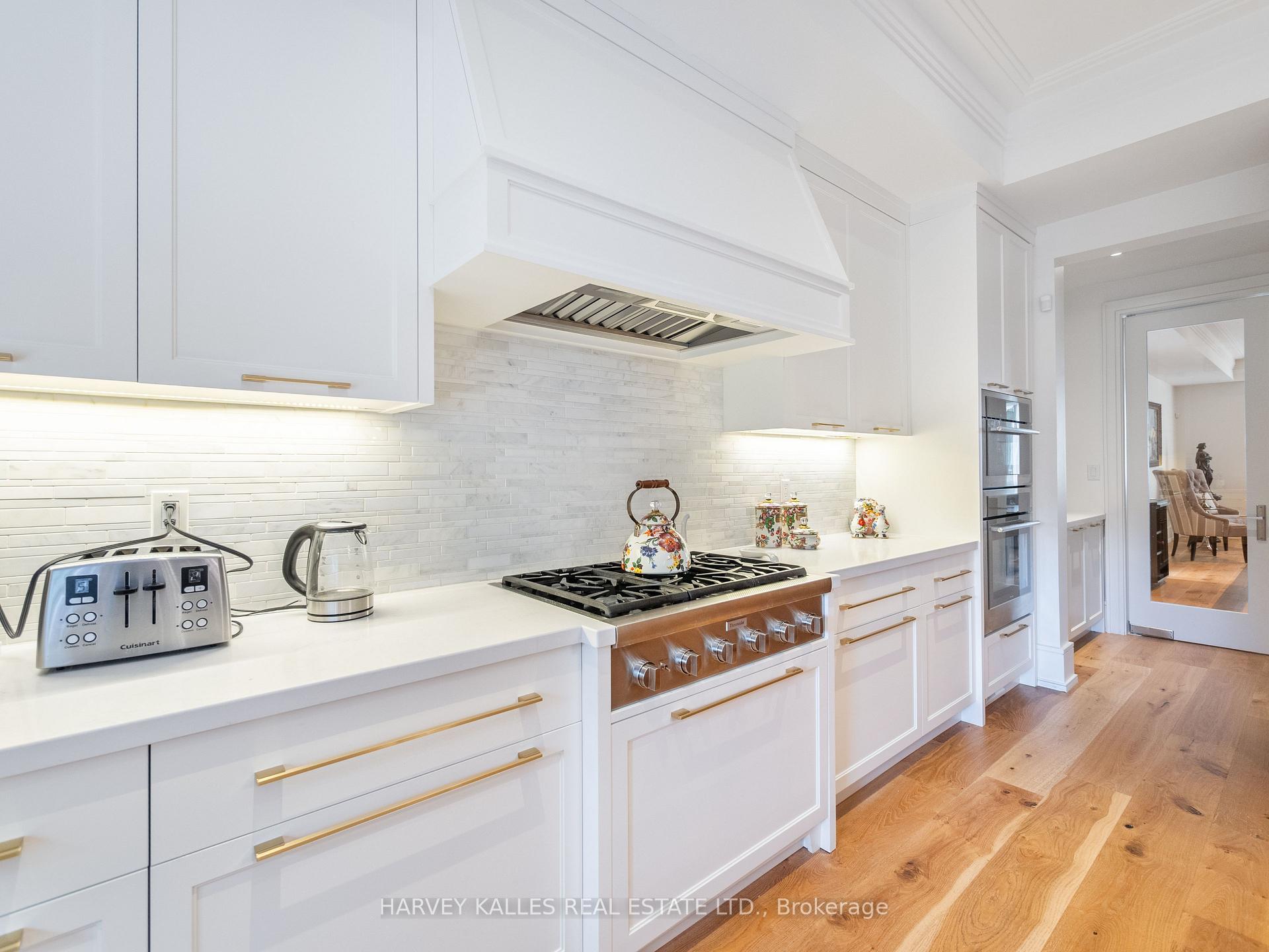267 Empress Avenue, Toronto