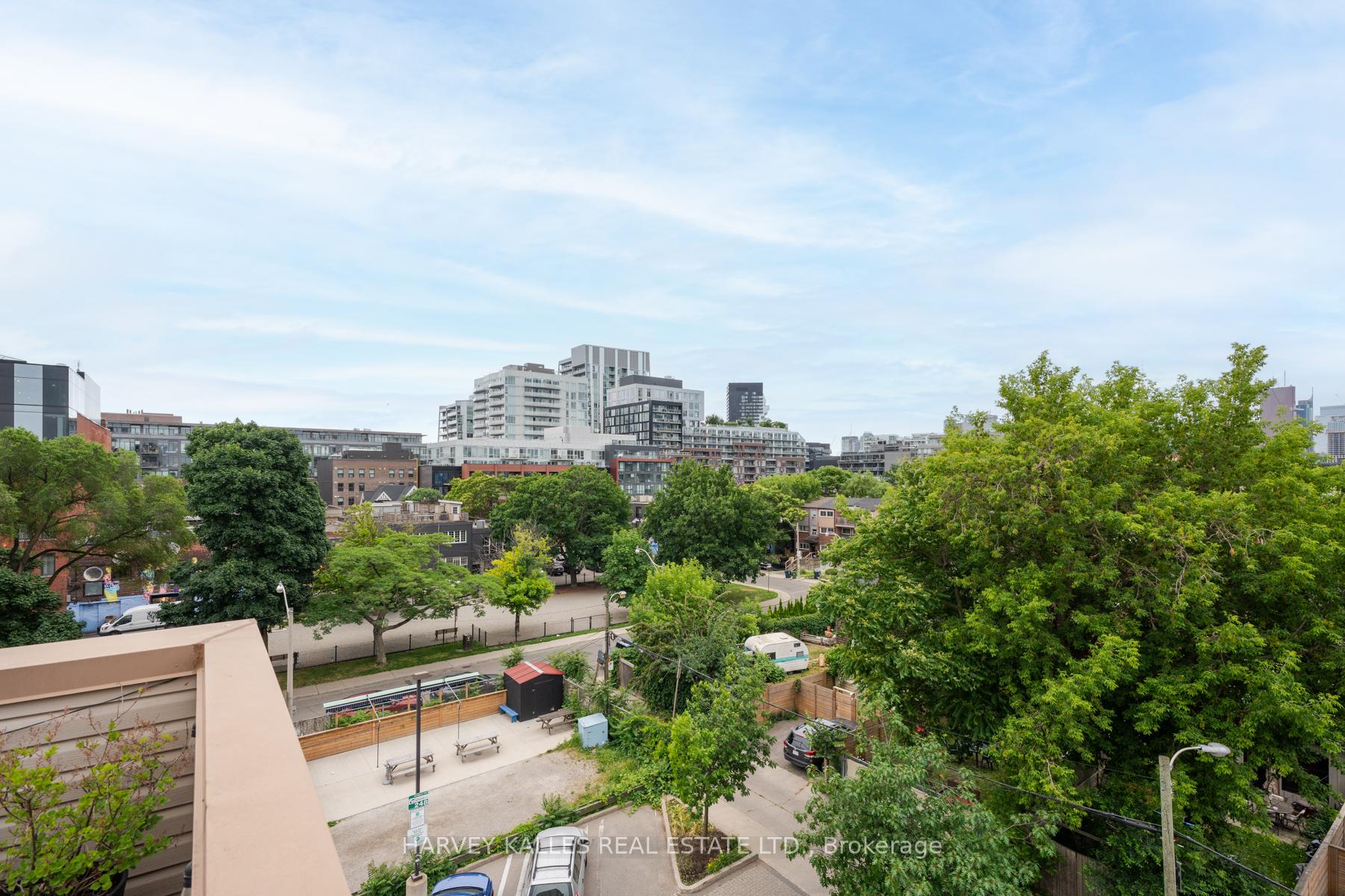 140 Broadview Avenue 45