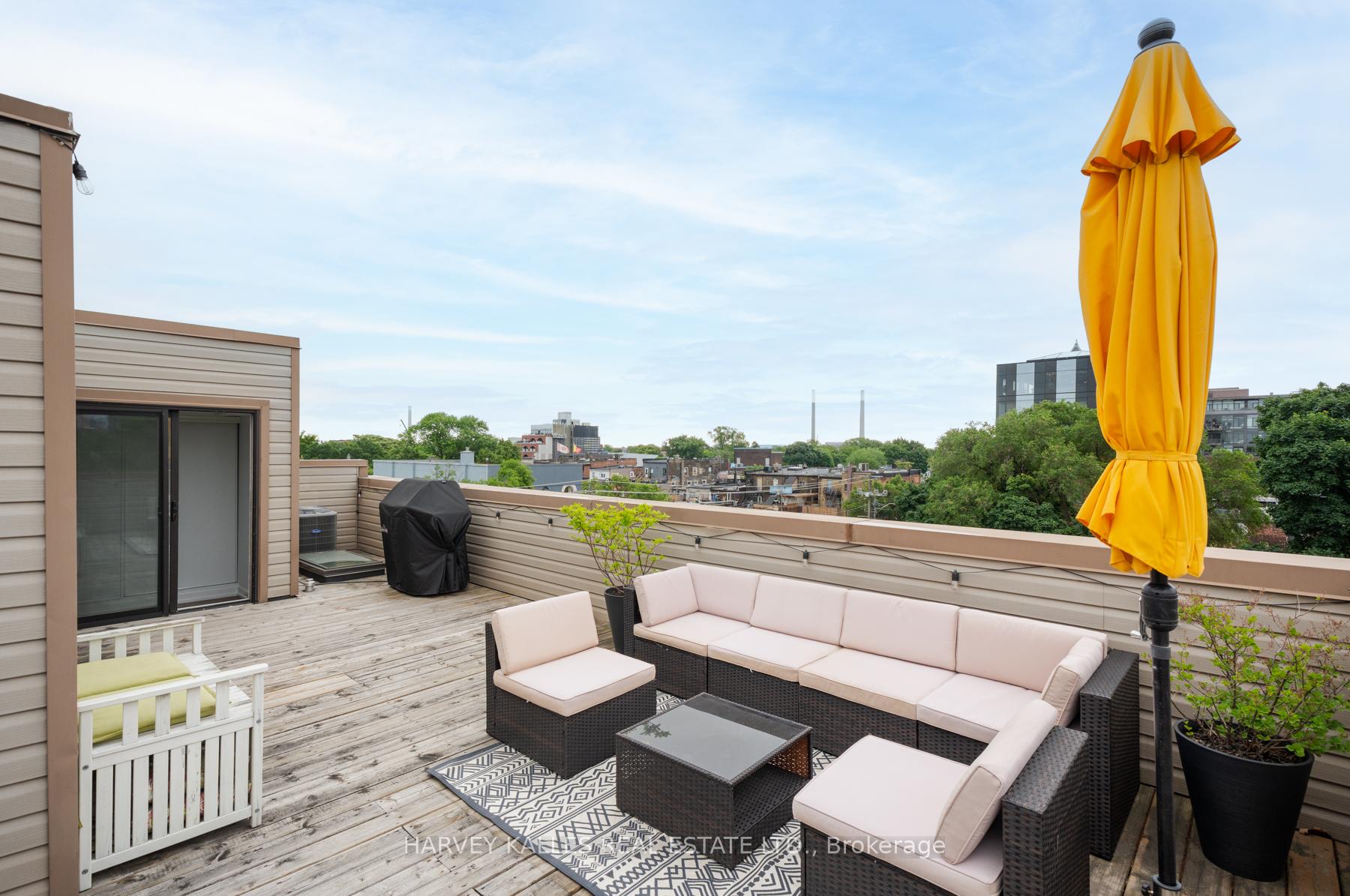 140 Broadview Avenue 45