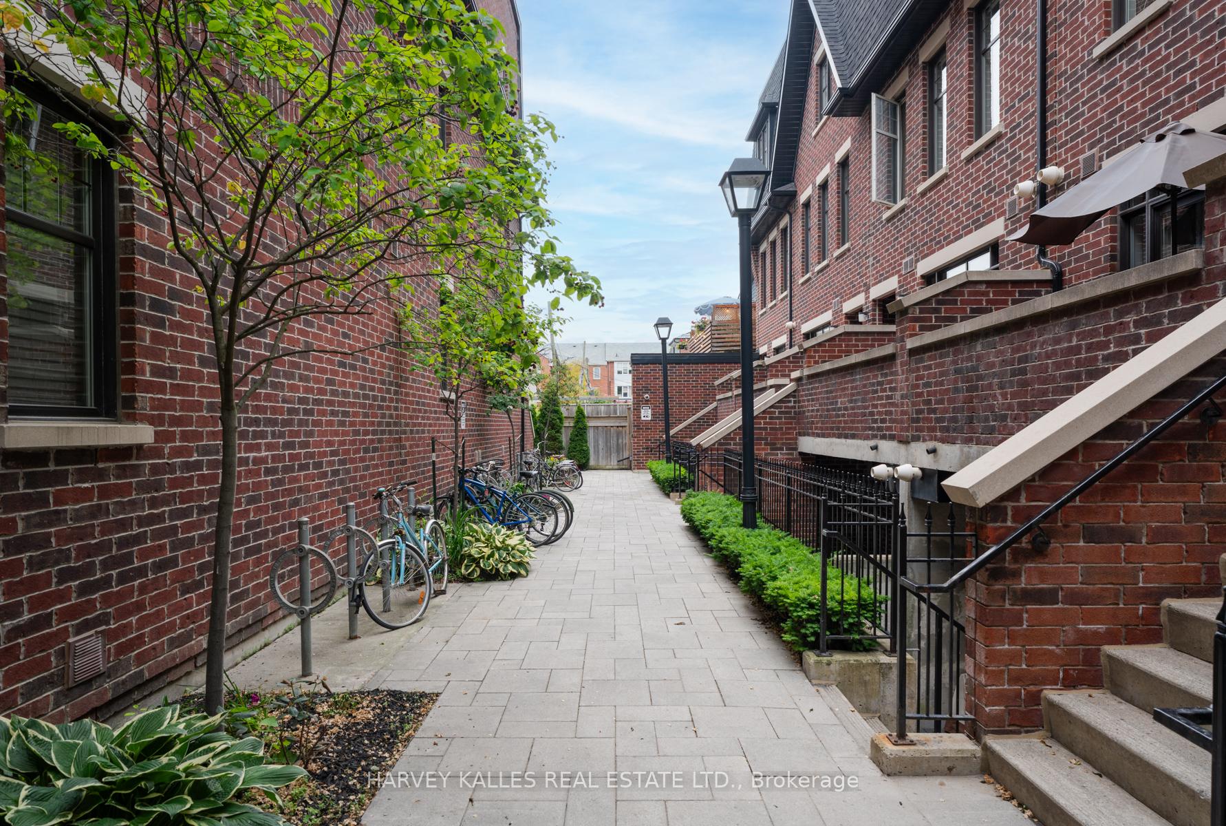 140 Broadview Avenue 45