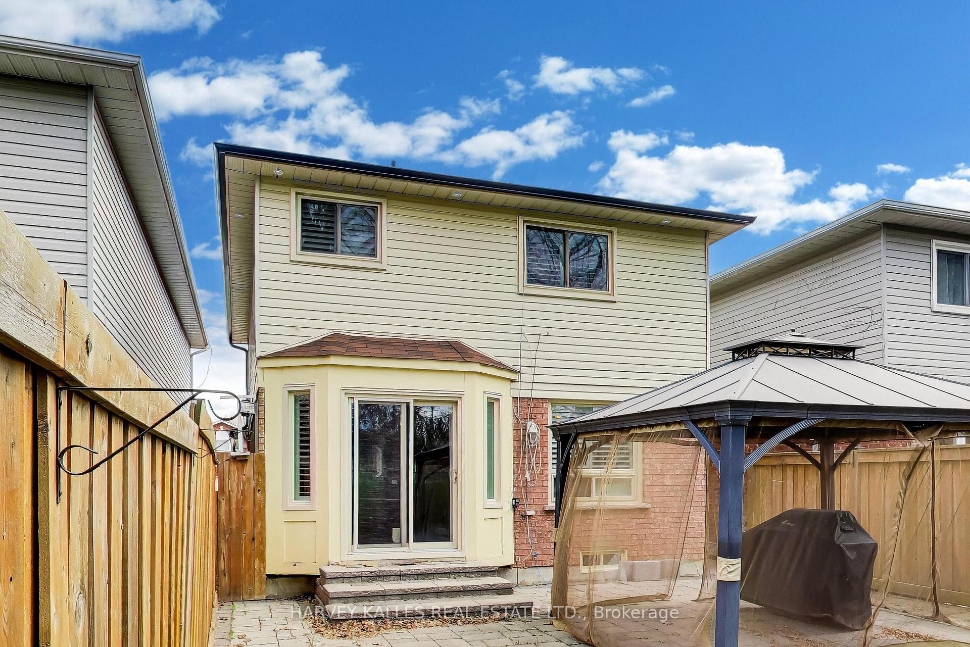 70 Andona Crescent