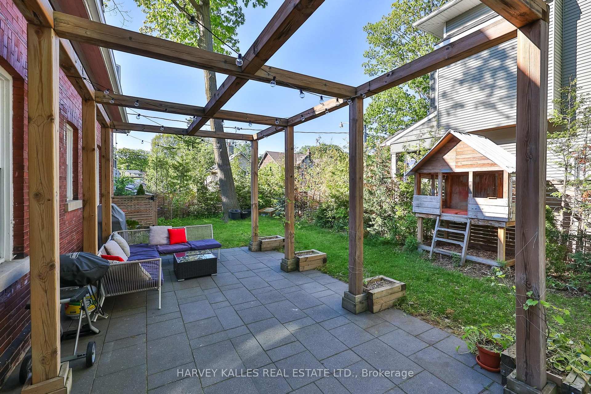 139 Hammersmith Avenue