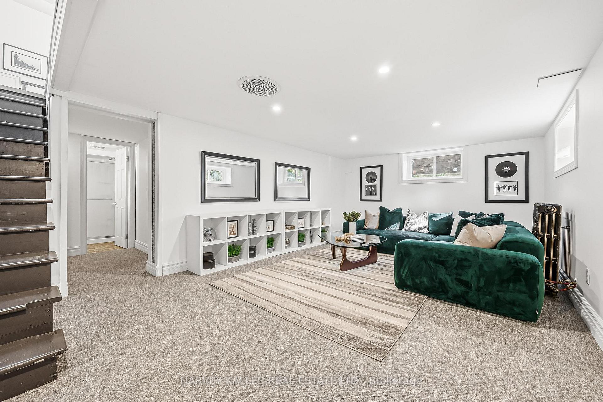 139 Hammersmith Avenue