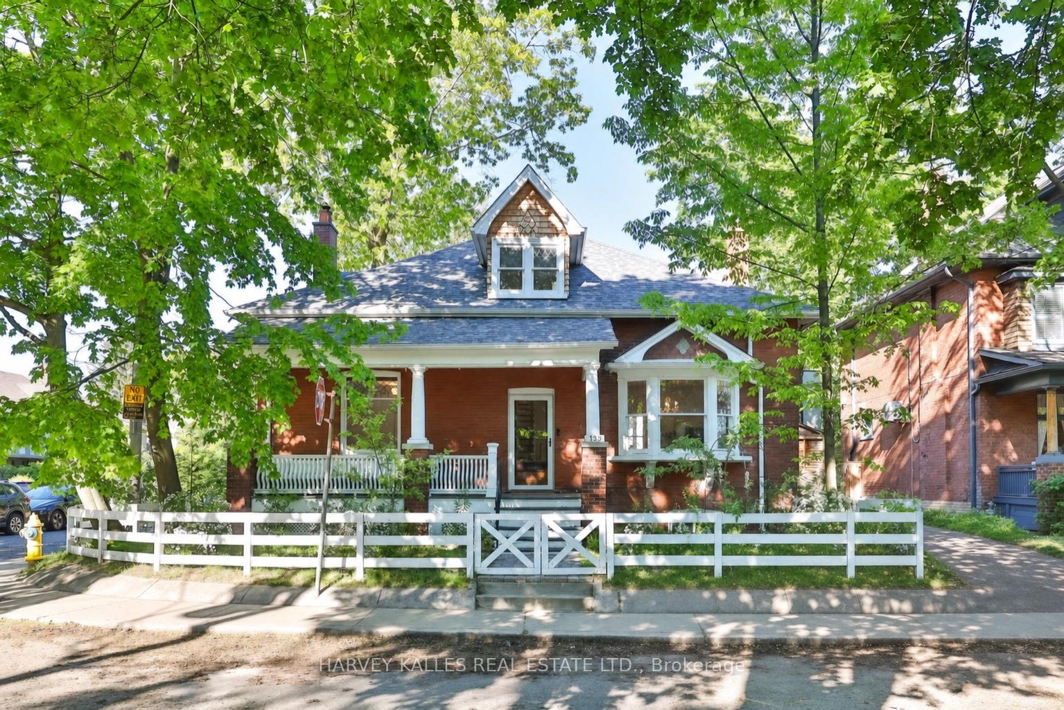 139 Hammersmith Avenue
