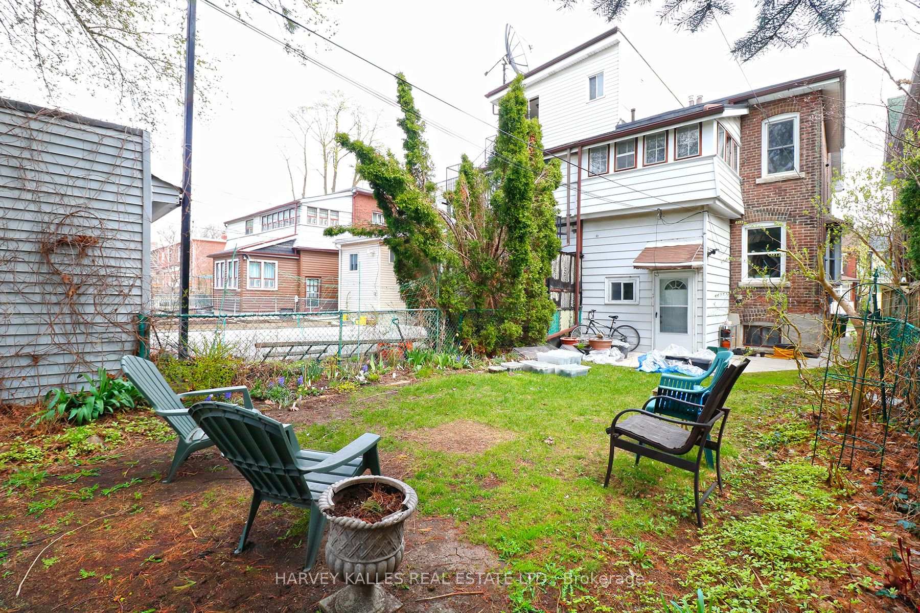 156 Gillard Avenue Basement
