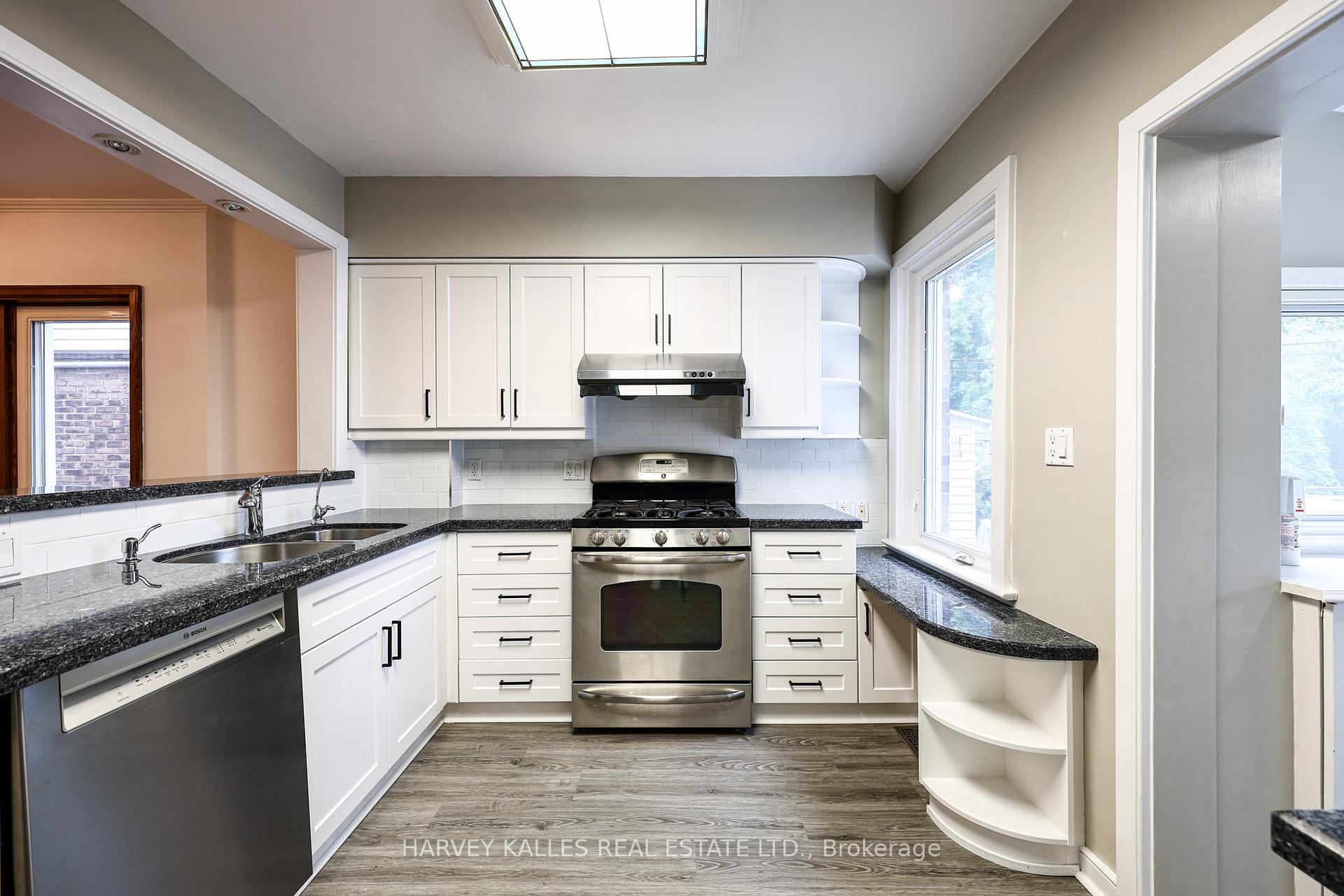 638 Milverton Boulevard, Toronto